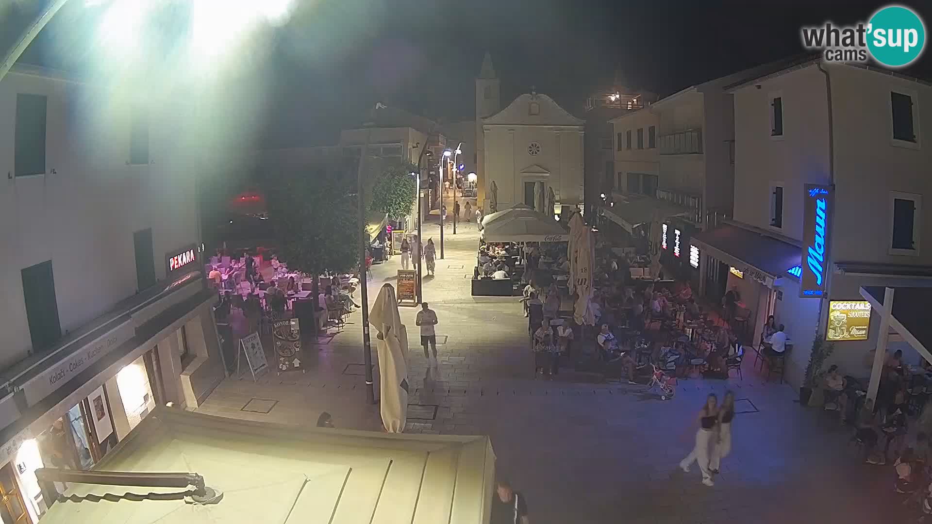 Novalja – Trg Loža