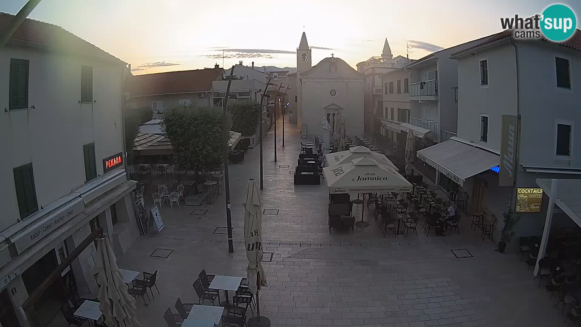 Novalja – Loža square