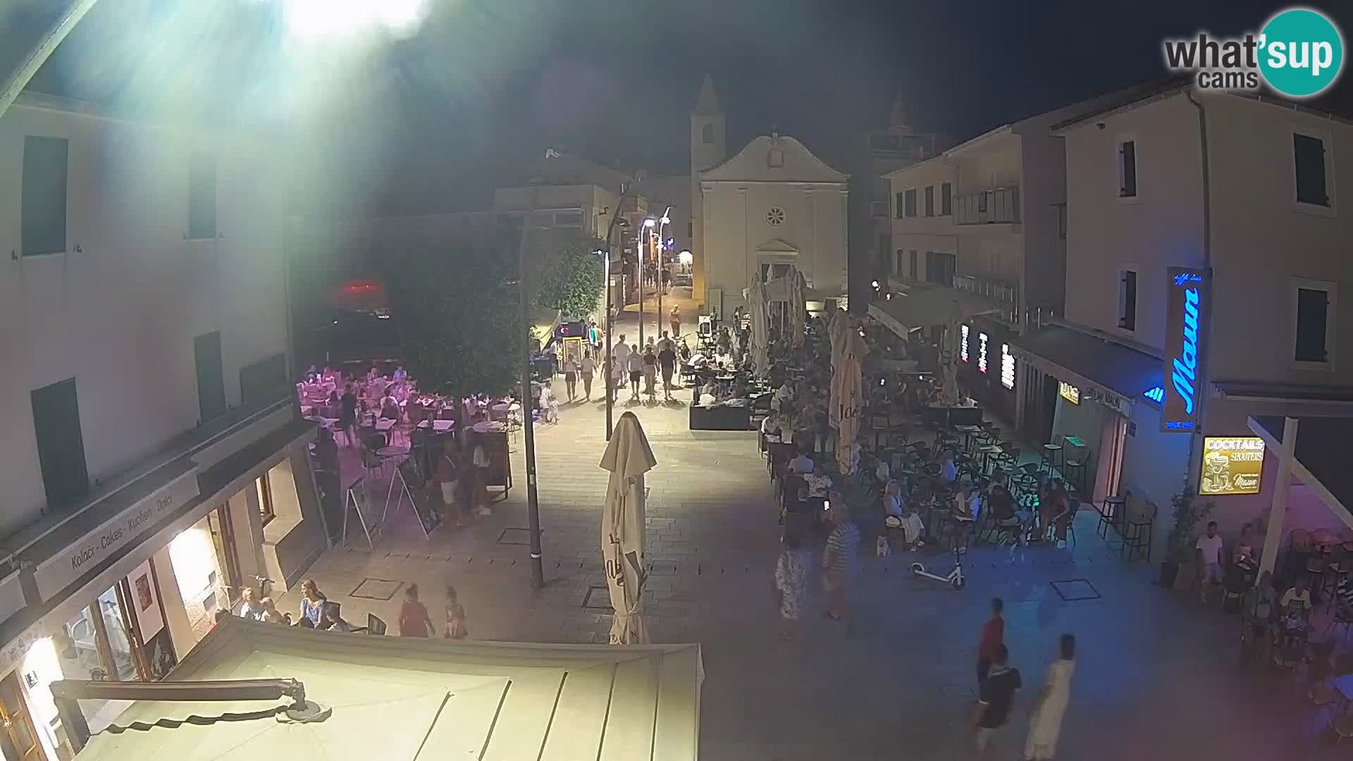 Novalja – Trg Loža
