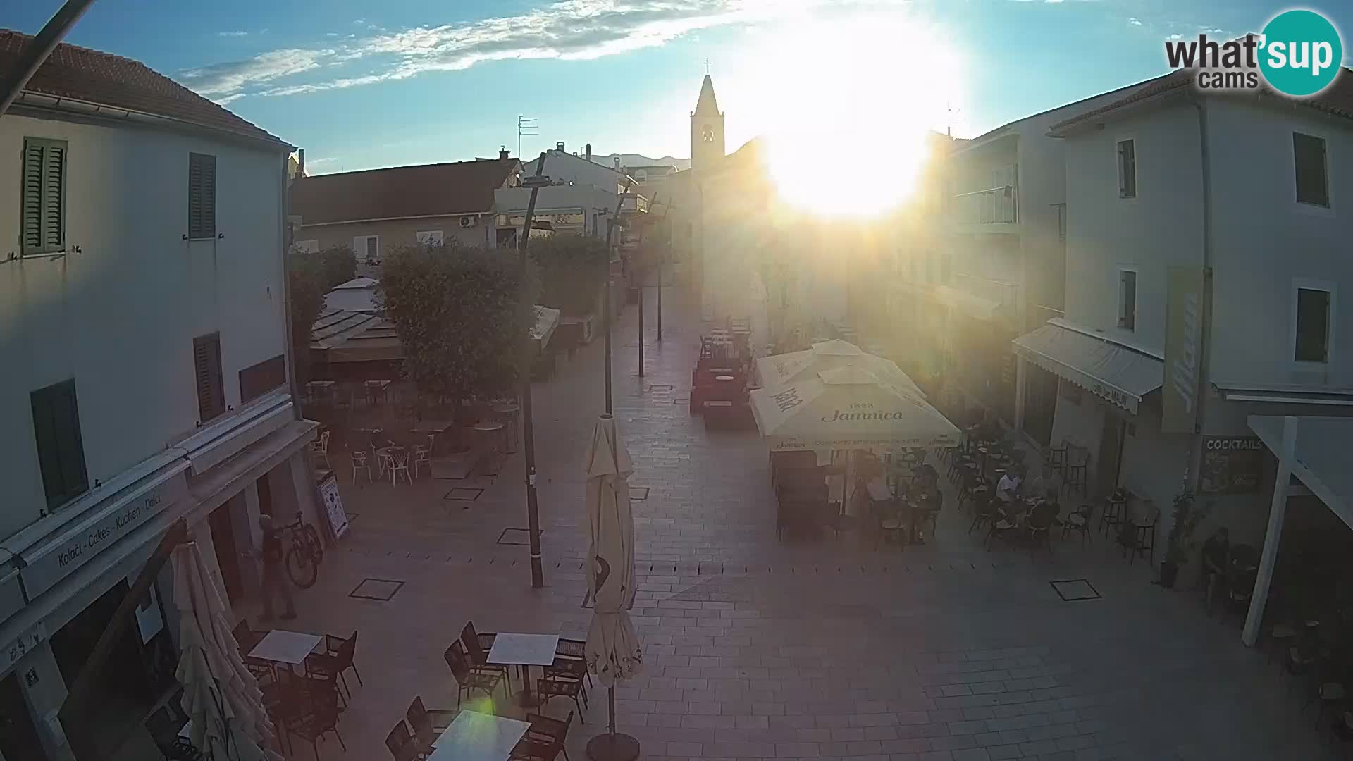 Novalja – place Loža