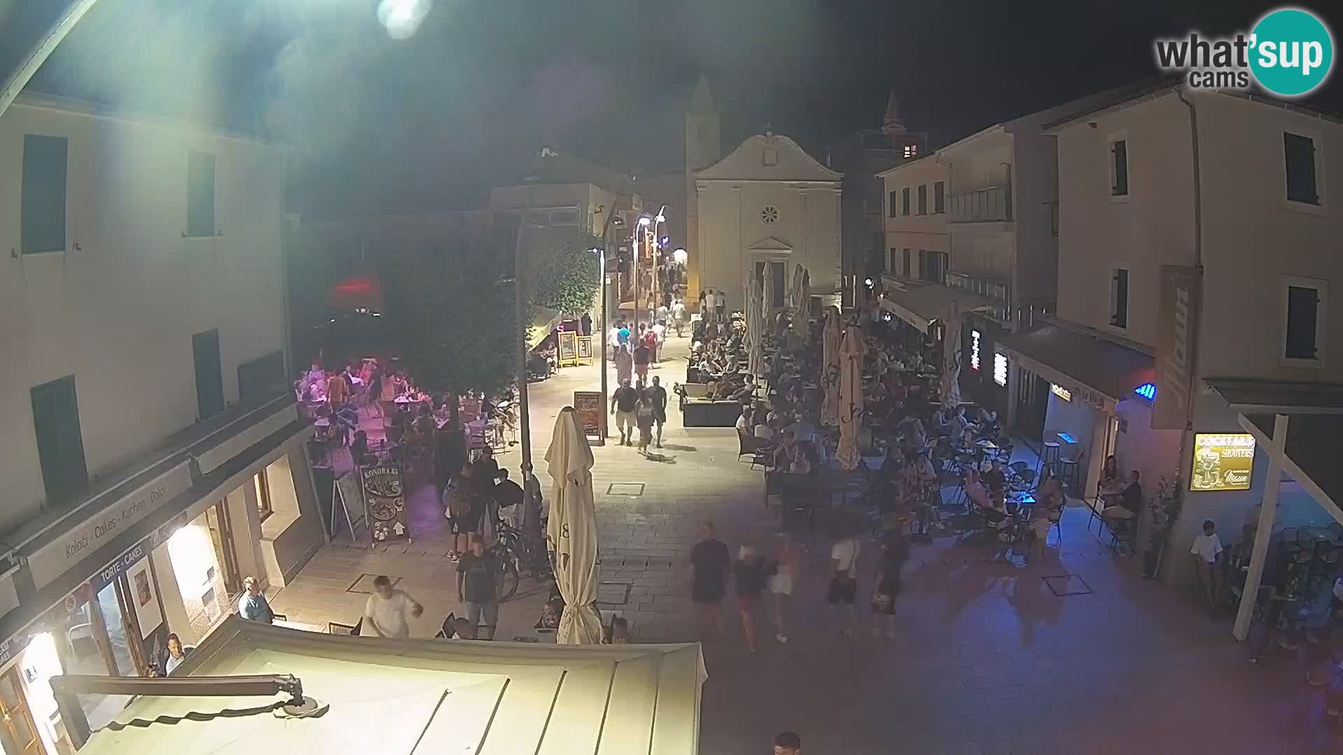 Novalja – place Loža