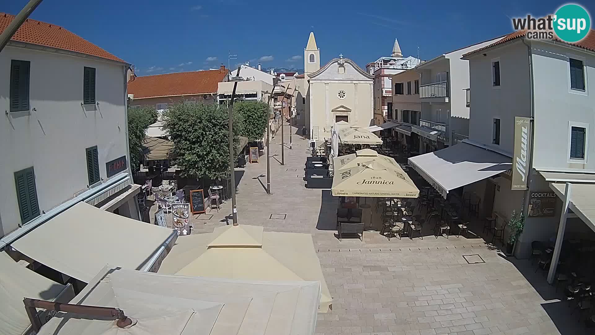 Novalja – Trg Loža