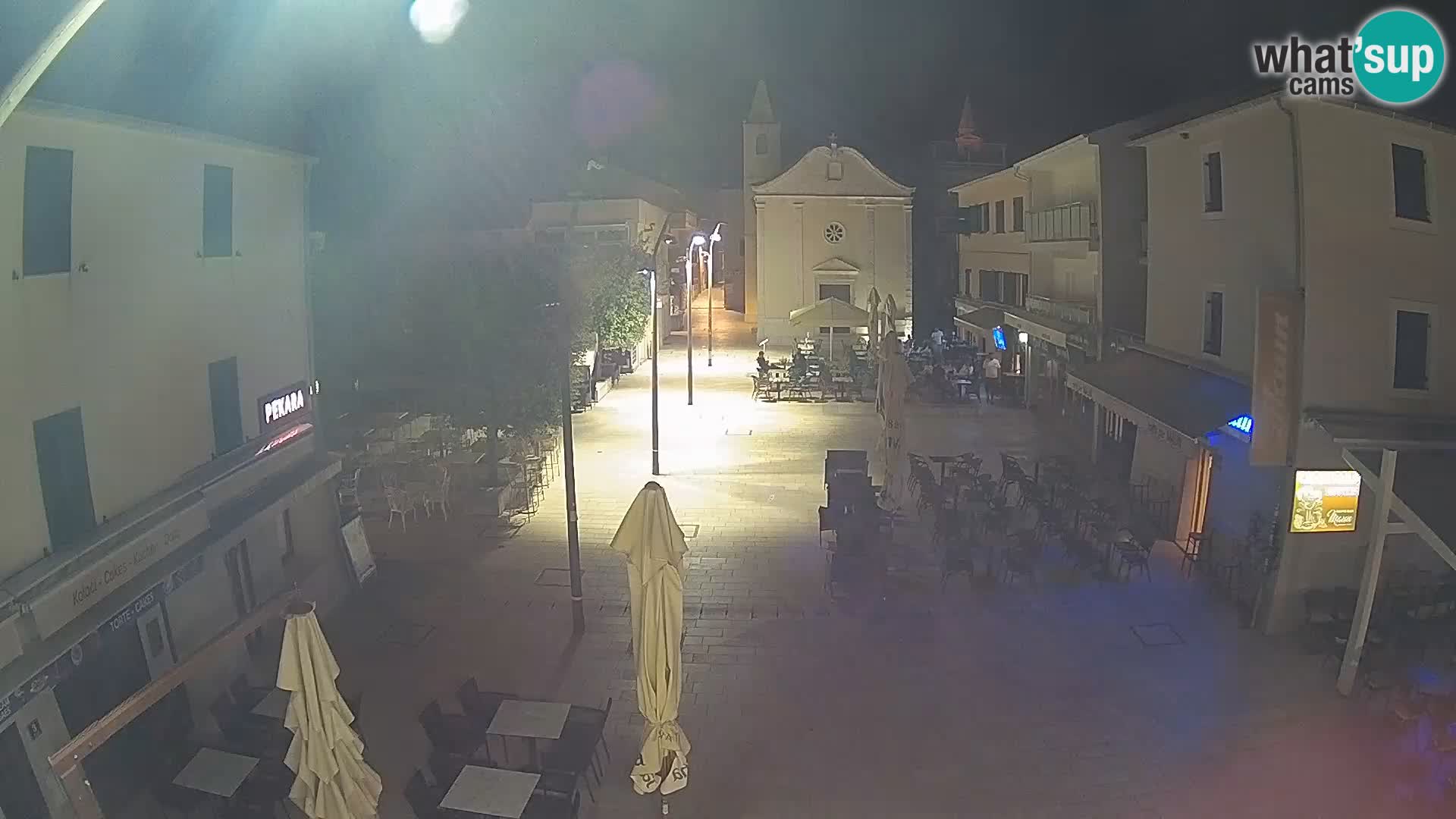 Novalja – Trg Loža