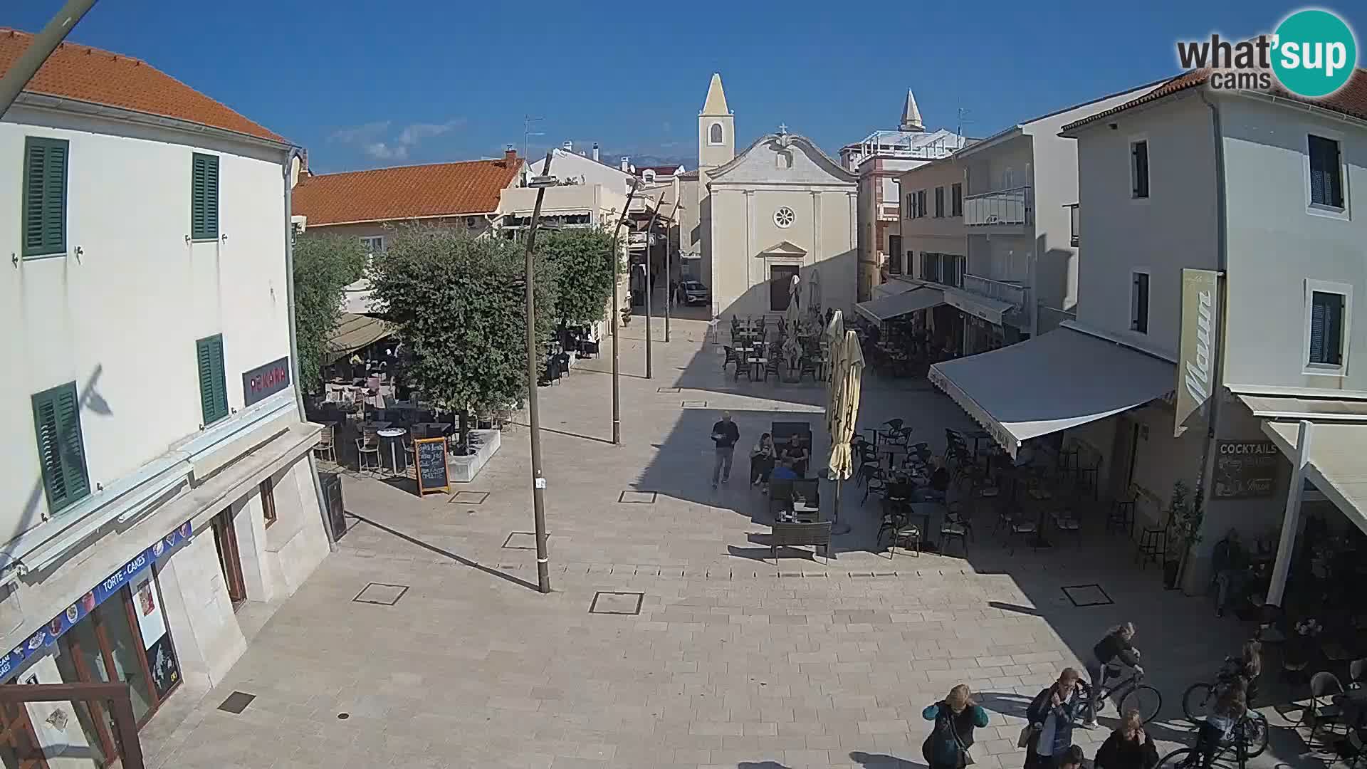 Novalja – Trg Loža