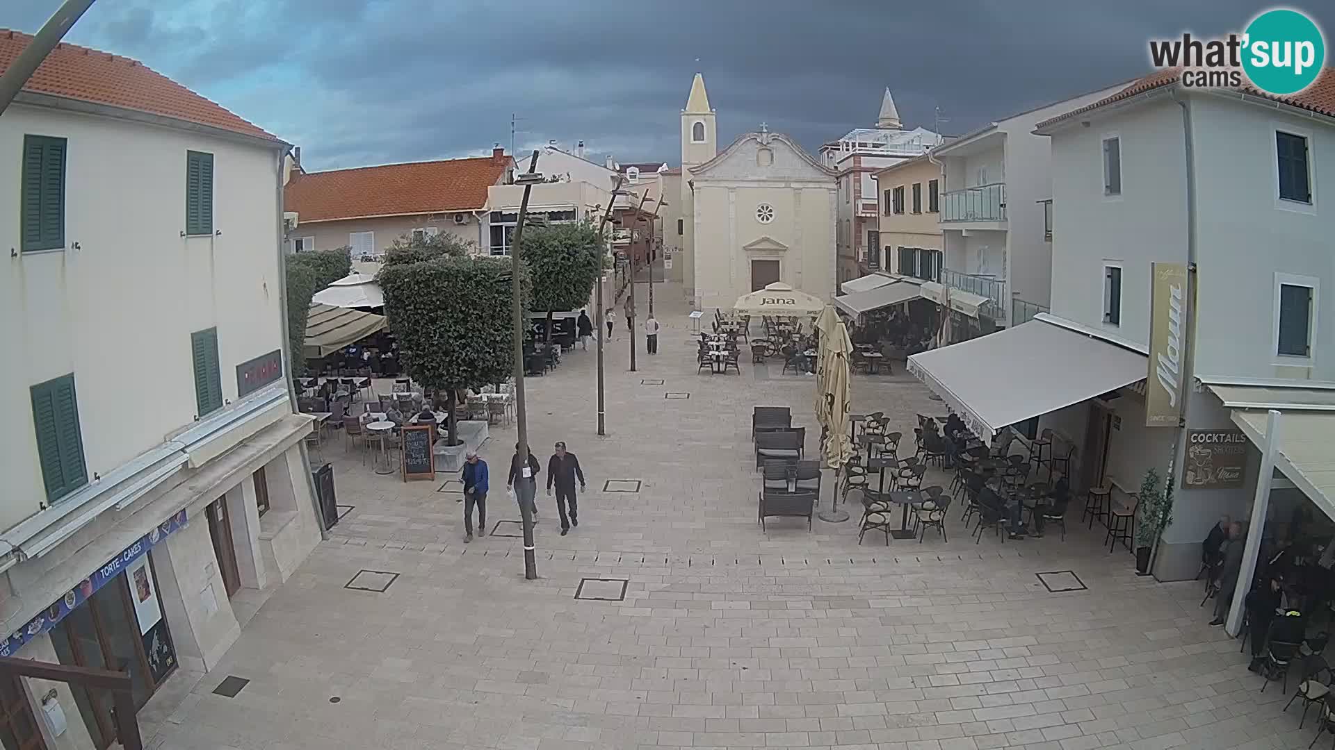 Novalja – plaza Loža