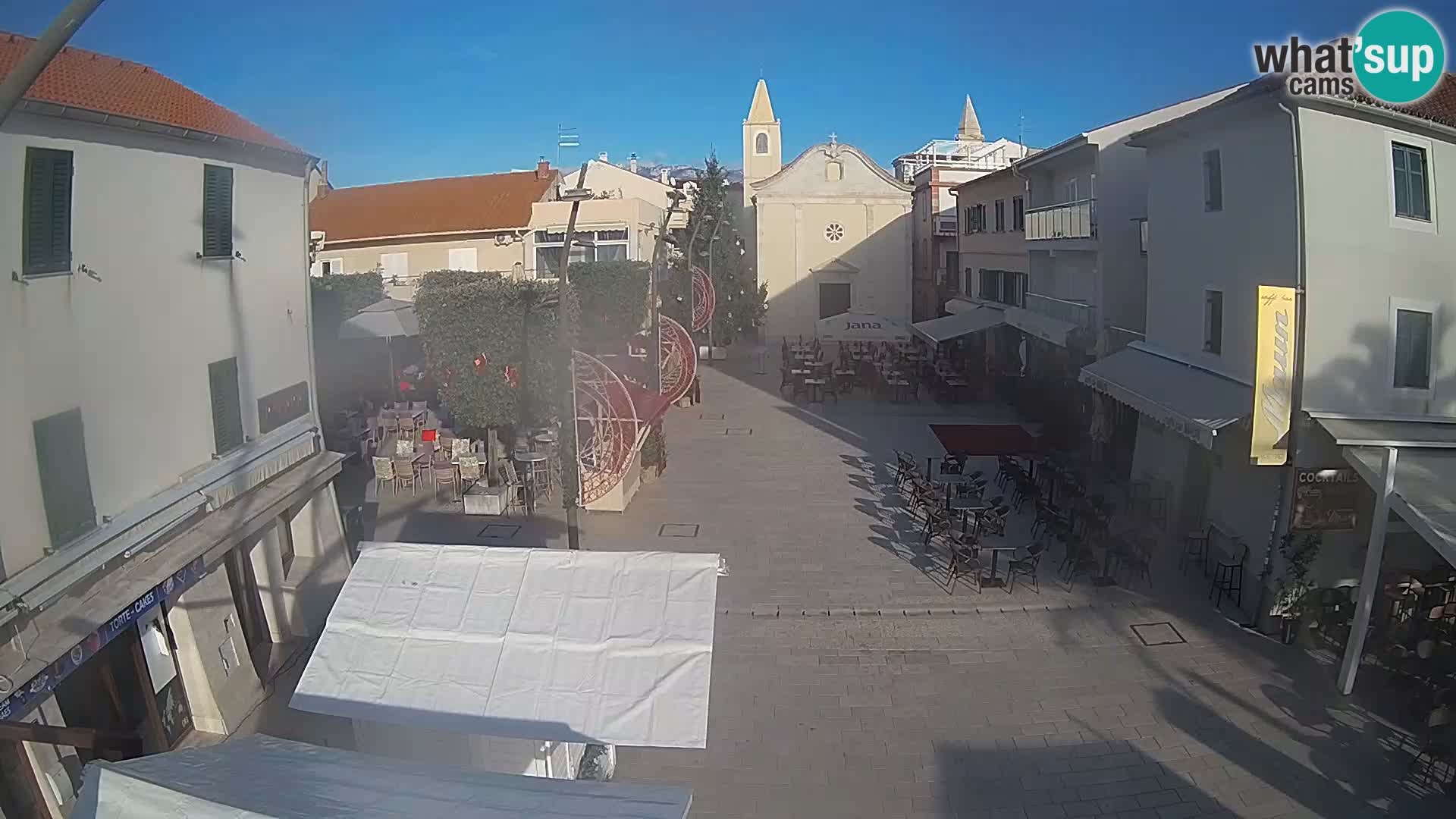 Novalja – Trg Loža