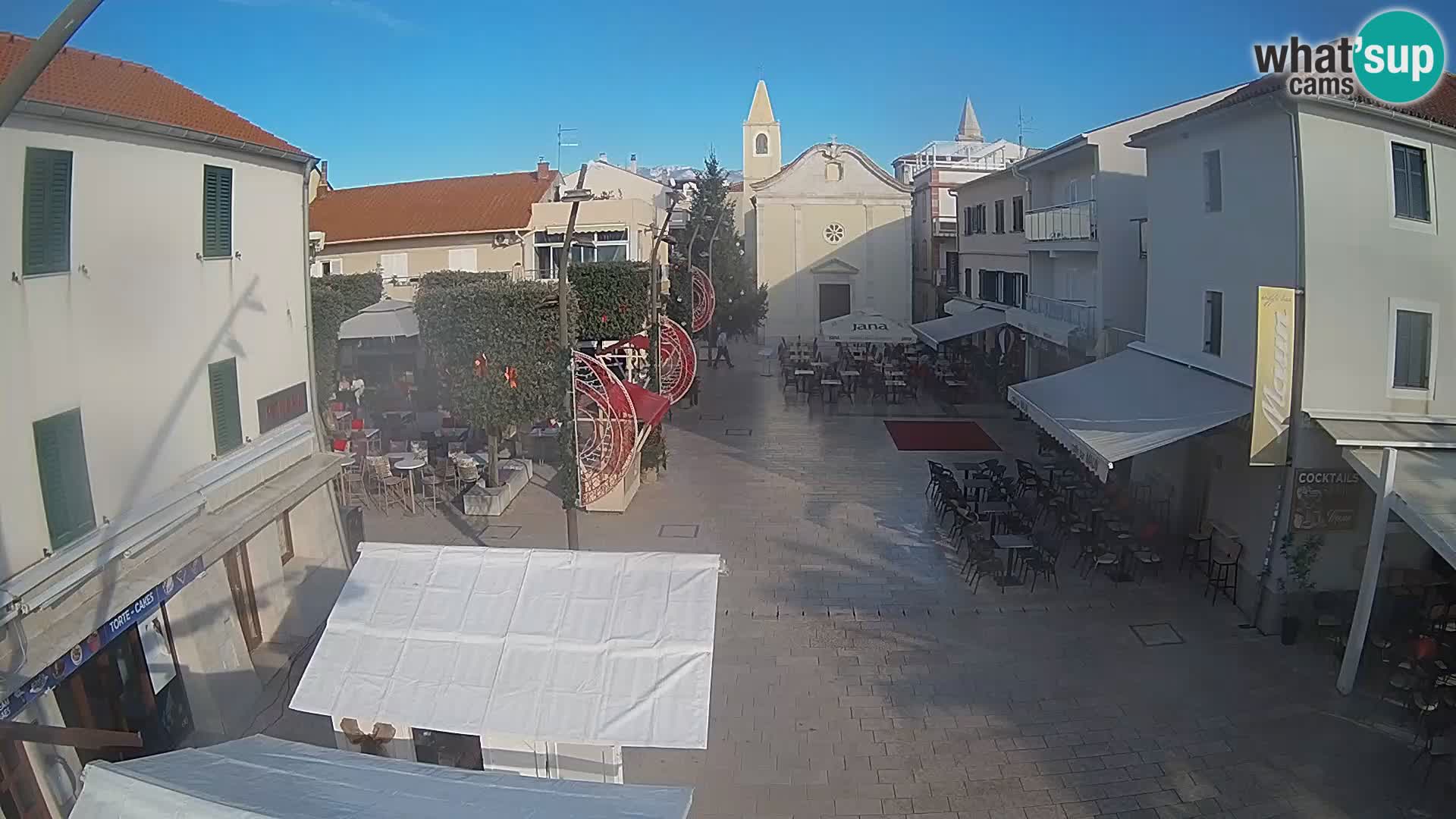 Novalja – Loža square