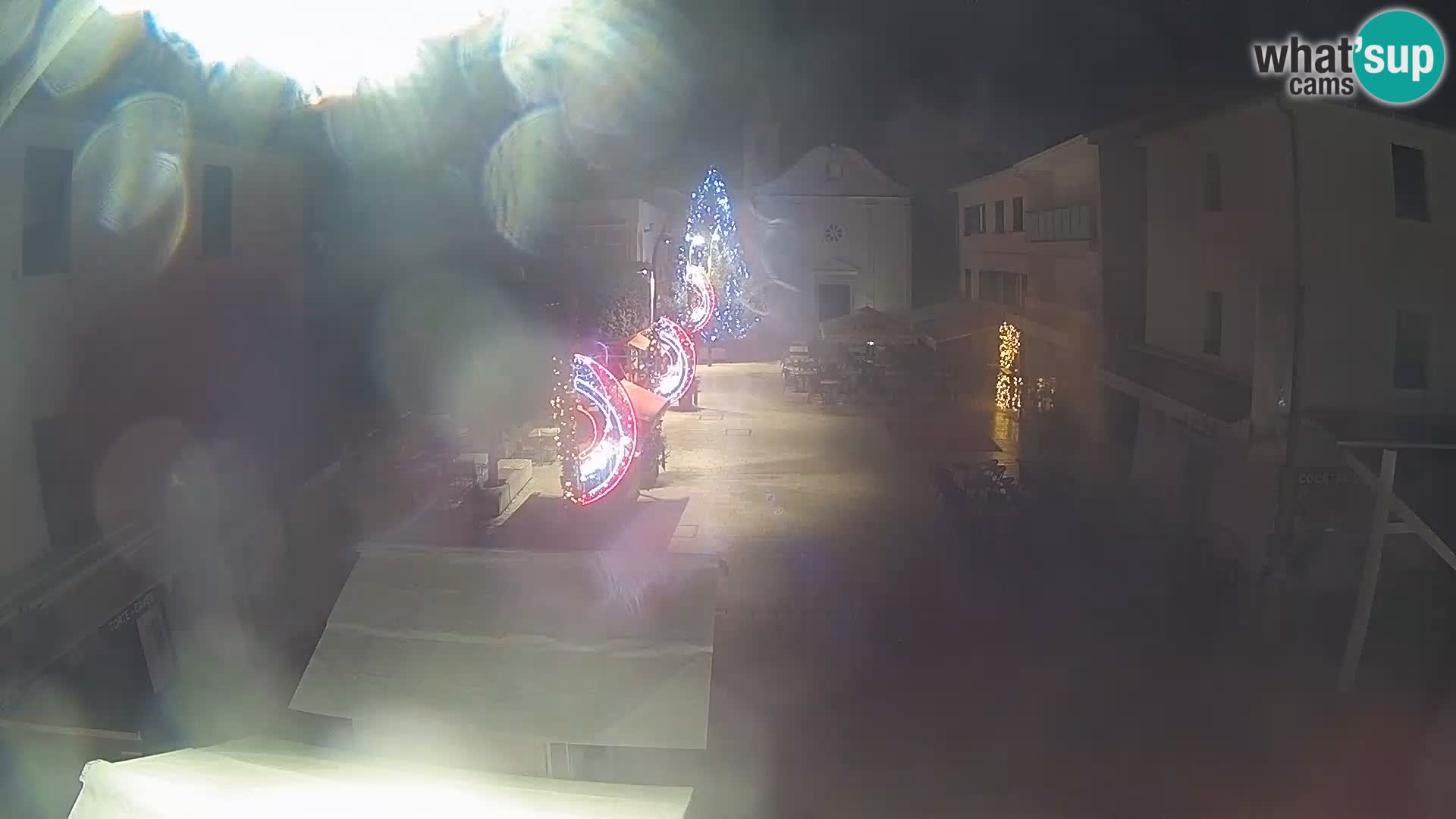 Novalja – Trg Loža