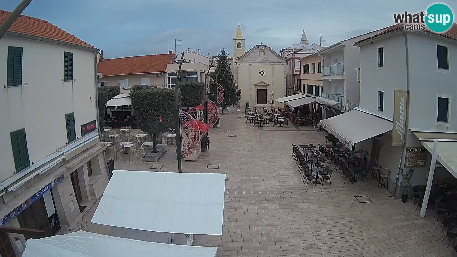 Novalja – Loža square