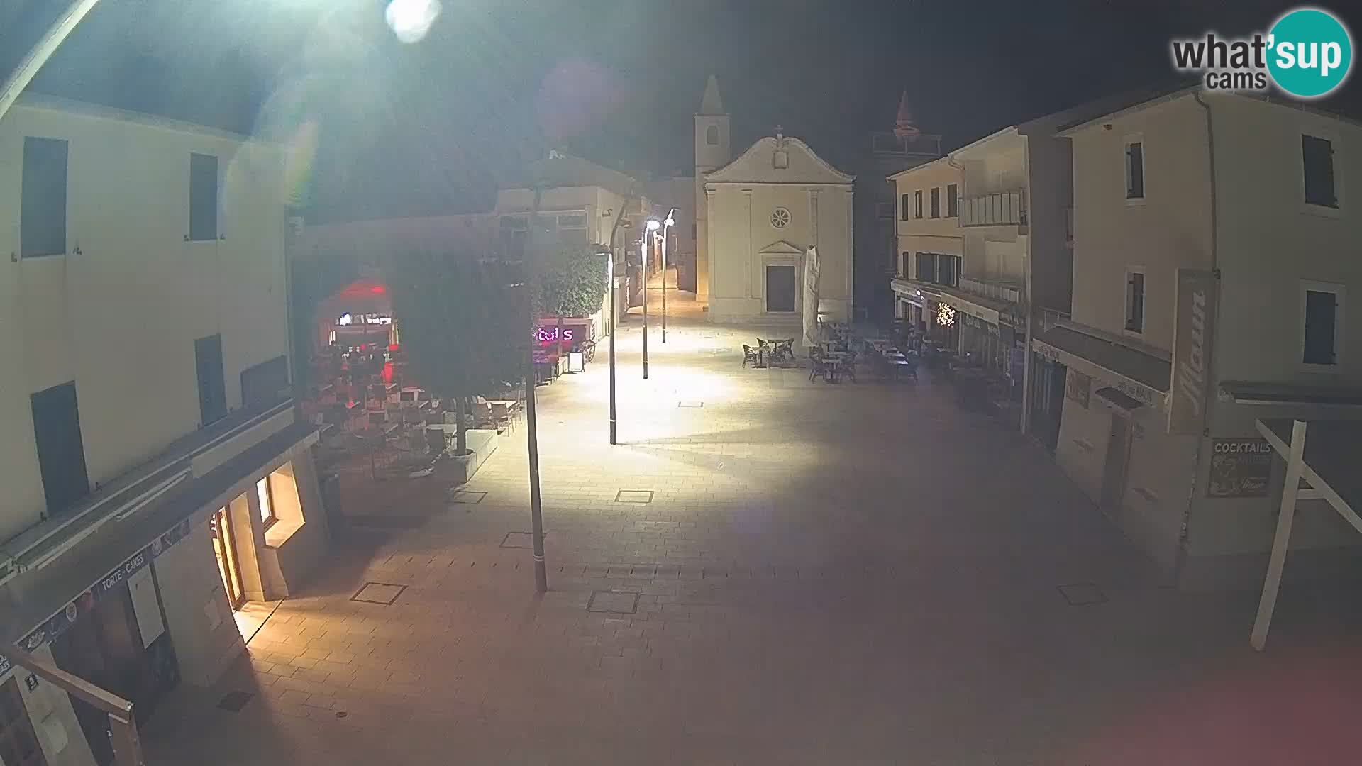 Novalja – Trg Loža