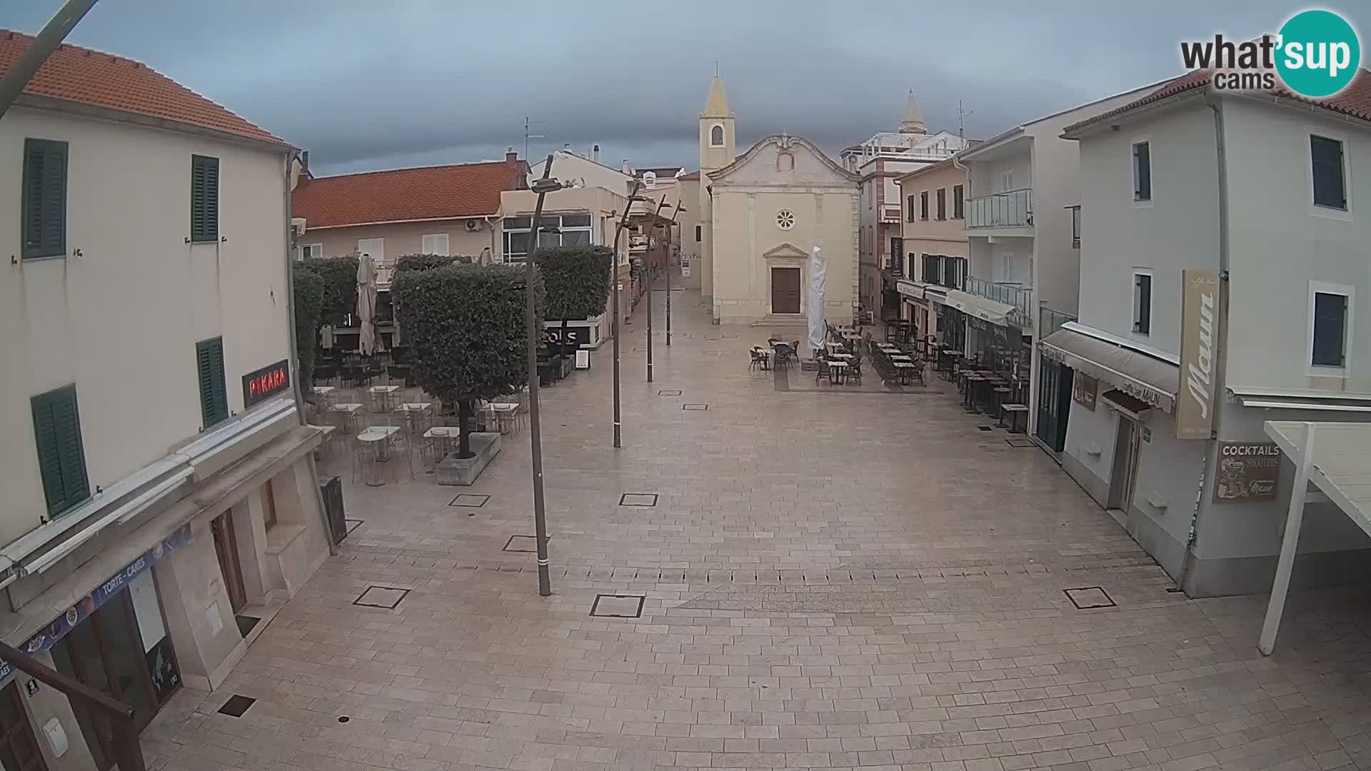 Novalja – Trg Loža