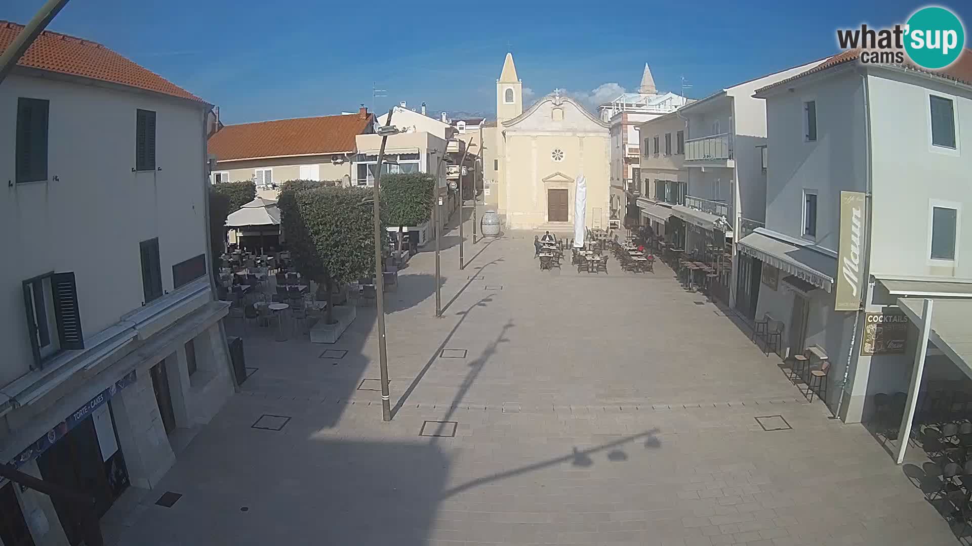 Novalja – Trg Loža