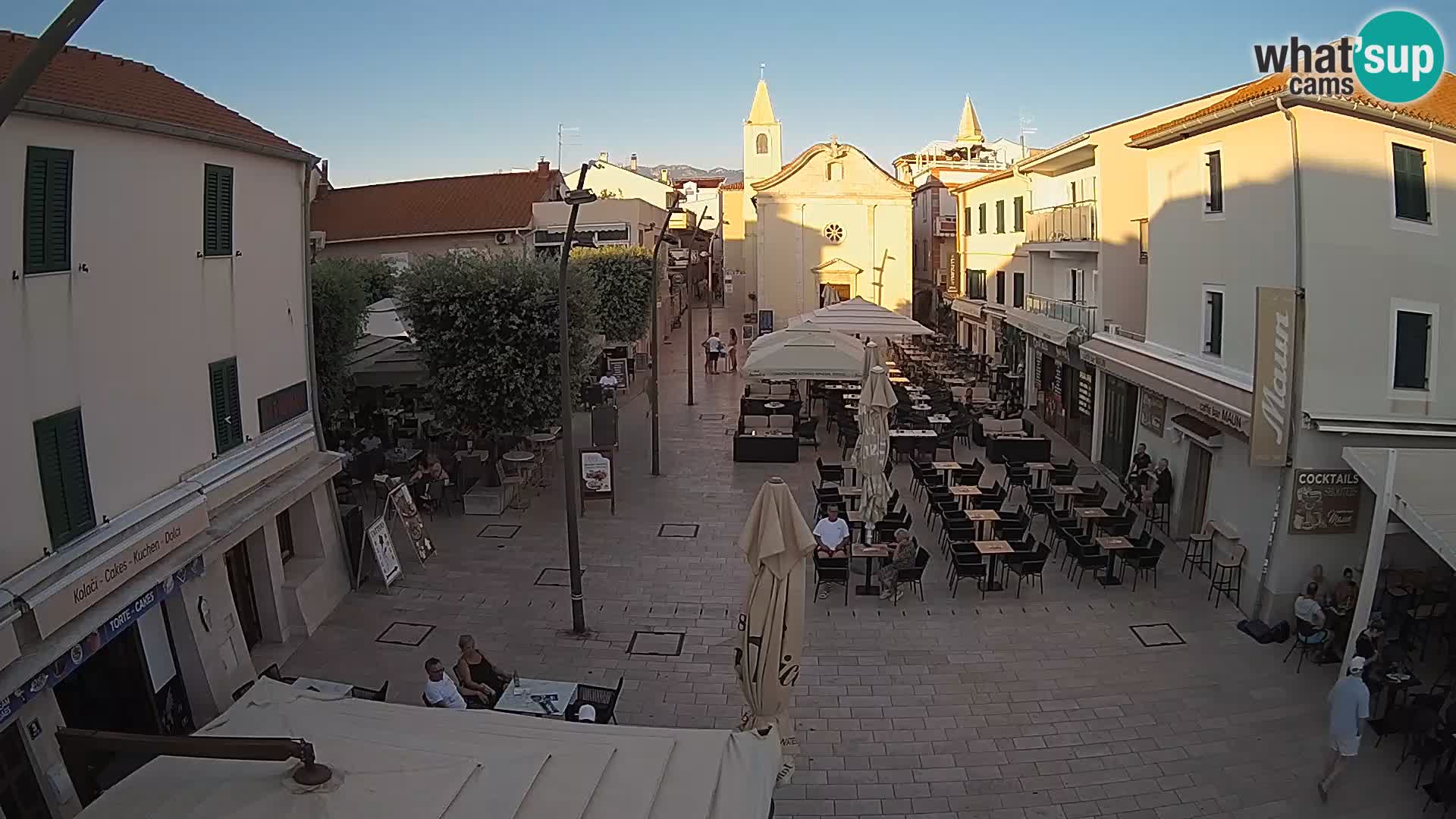Novalja – plaza Loža