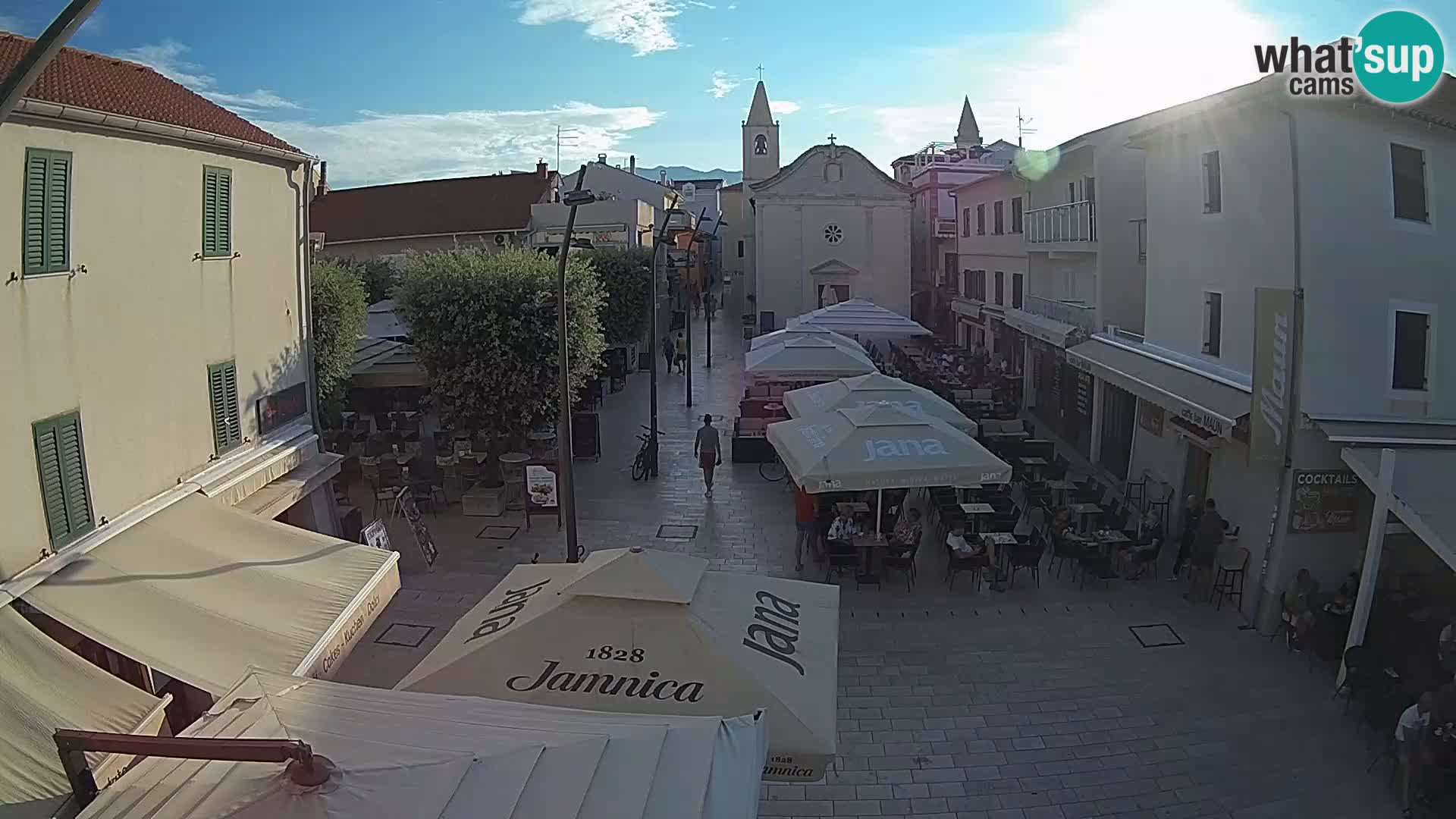 Novalja – place Loža