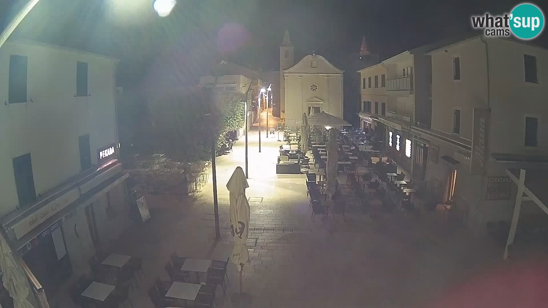 Novalja – Trg Loža