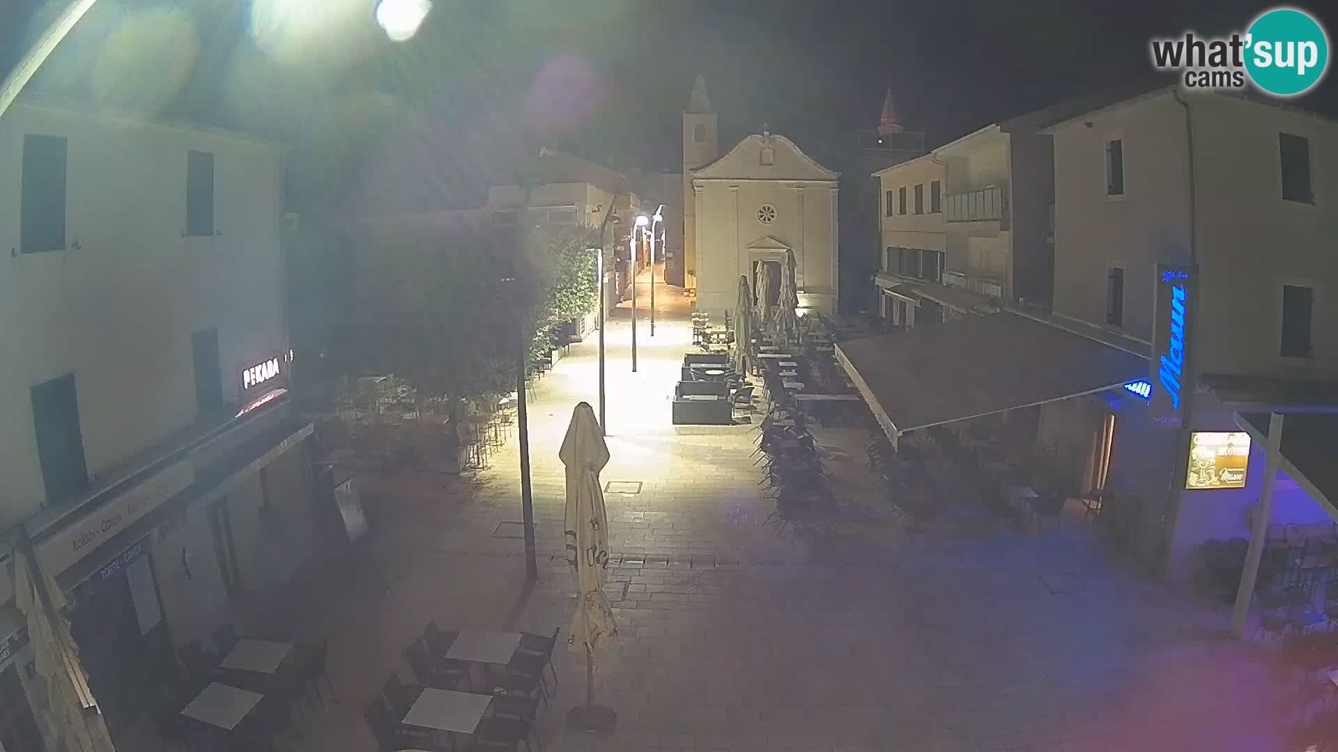 Novalja – Loža square