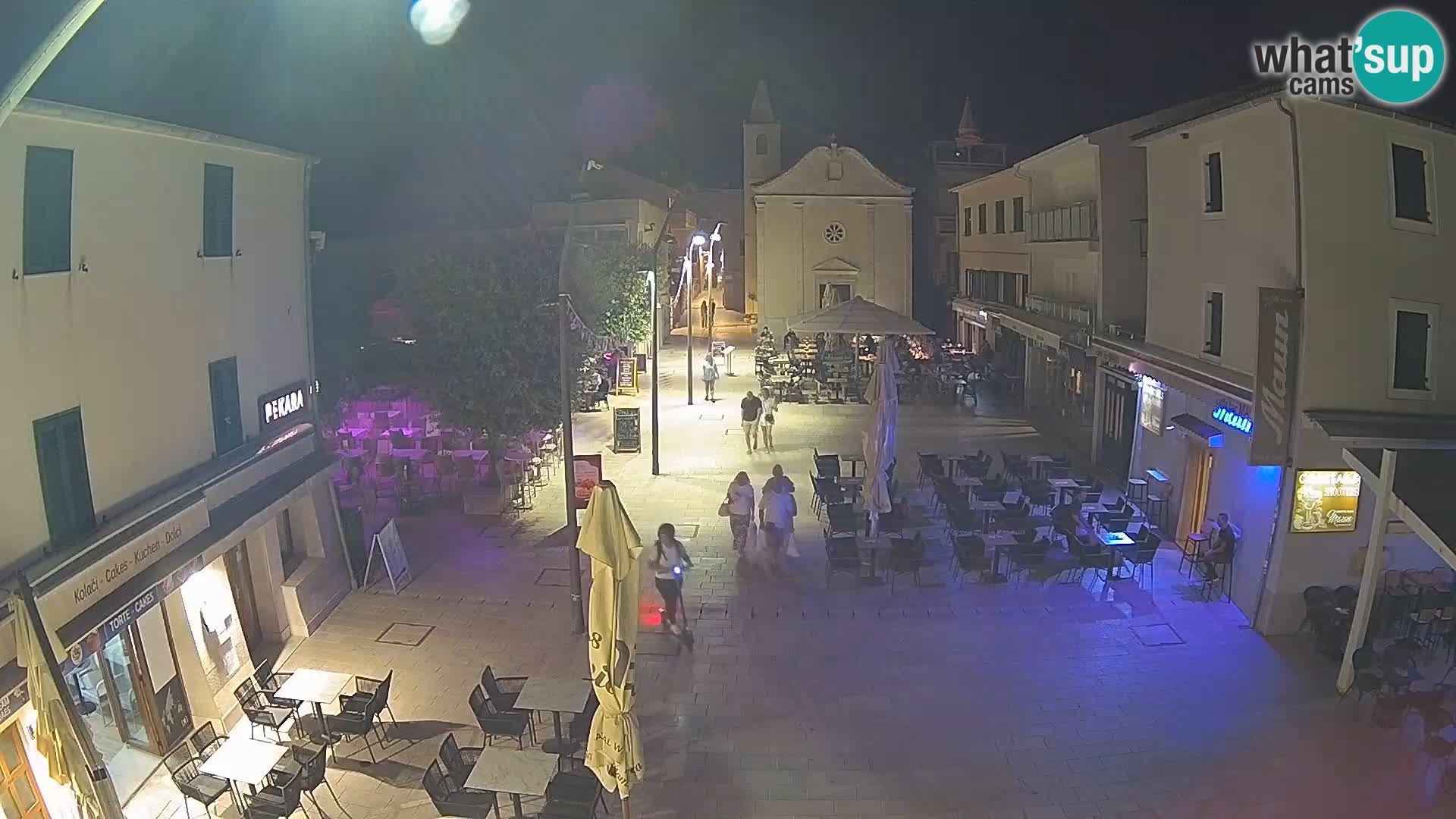 Novalja – plaza Loža