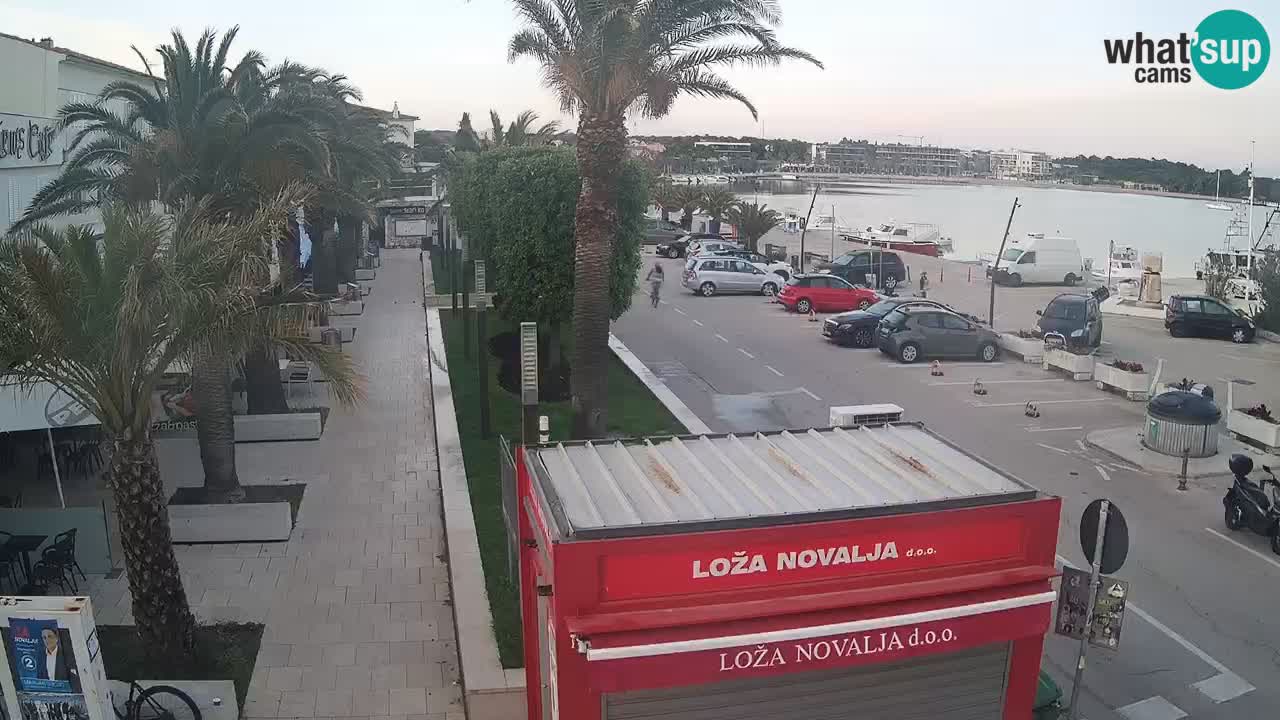 Spletna kamera Novalja – Obala Petra Krešimira IV