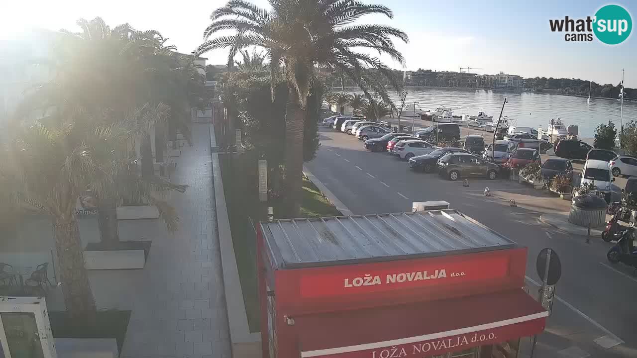 Spletna kamera Novalja – Obala Petra Krešimira IV