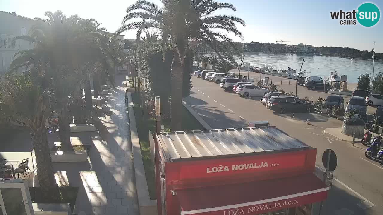 Spletna kamera Novalja – Obala Petra Krešimira IV