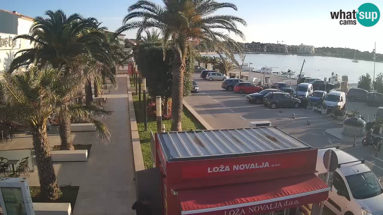 Spletna kamera Novalja – Obala Petra Krešimira IV