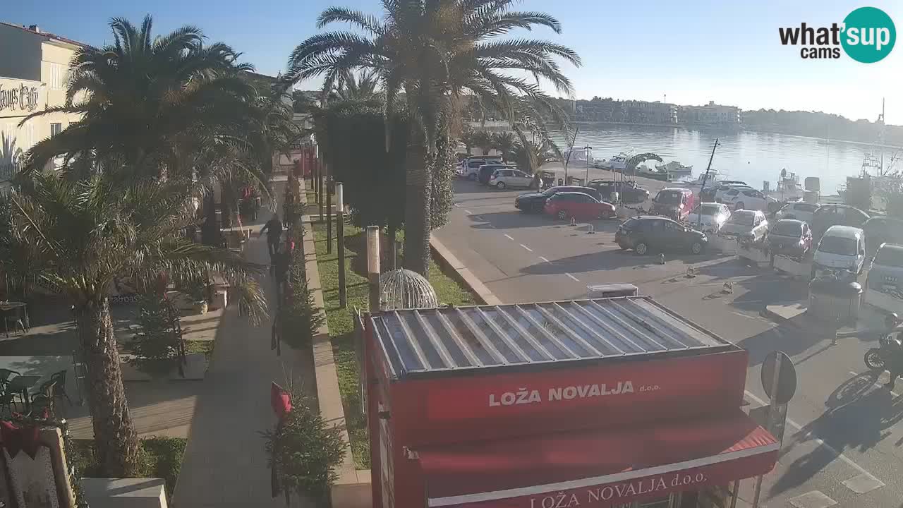 Spletna kamera Novalja – Obala Petra Krešimira IV