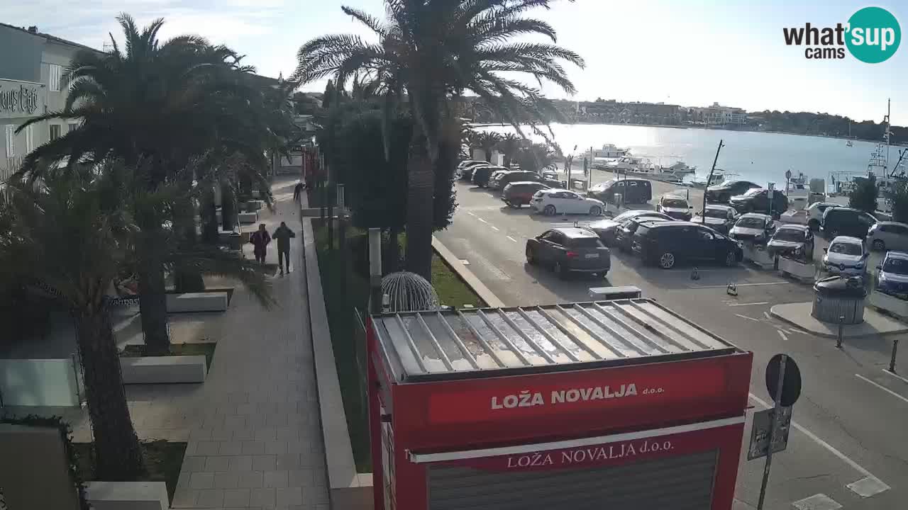 Spletna kamera Novalja – Obala Petra Krešimira IV