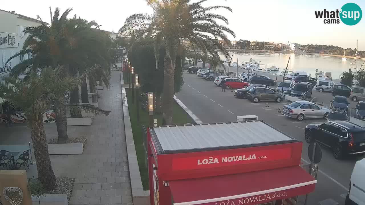 Spletna kamera Novalja – Obala Petra Krešimira IV