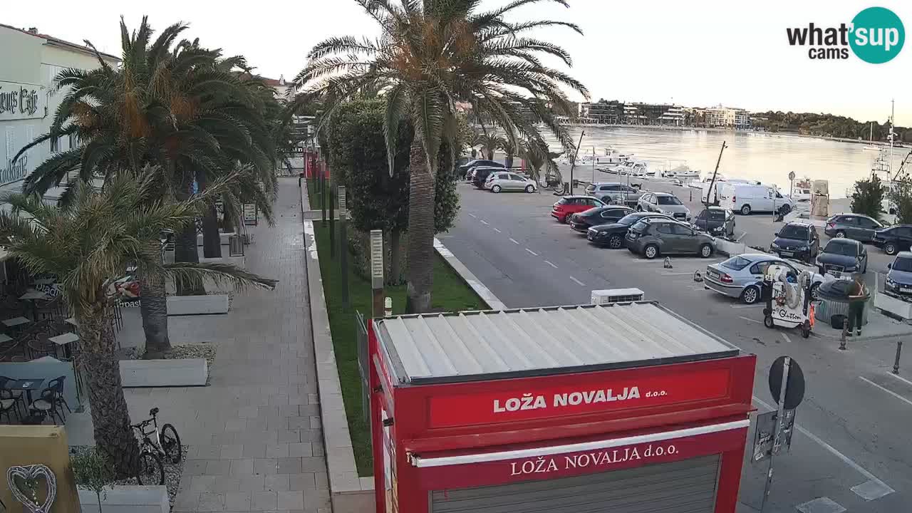 Spletna kamera Novalja – Obala Petra Krešimira IV