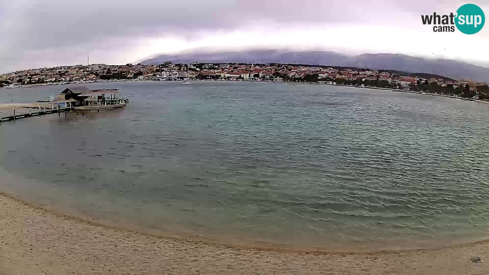 Novalja en vivo – playa de la ciudad