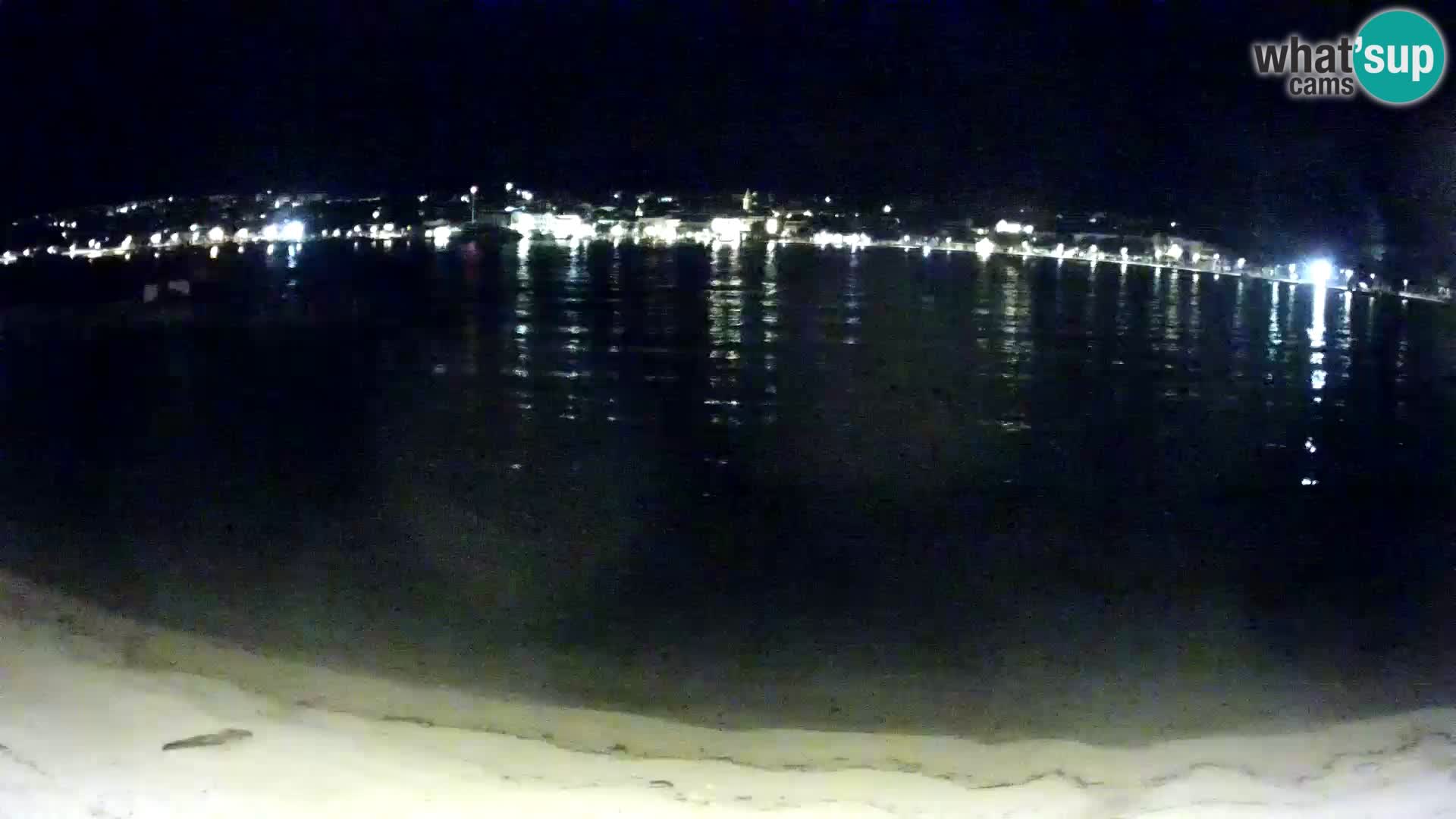 Novalja en vivo – playa de la ciudad