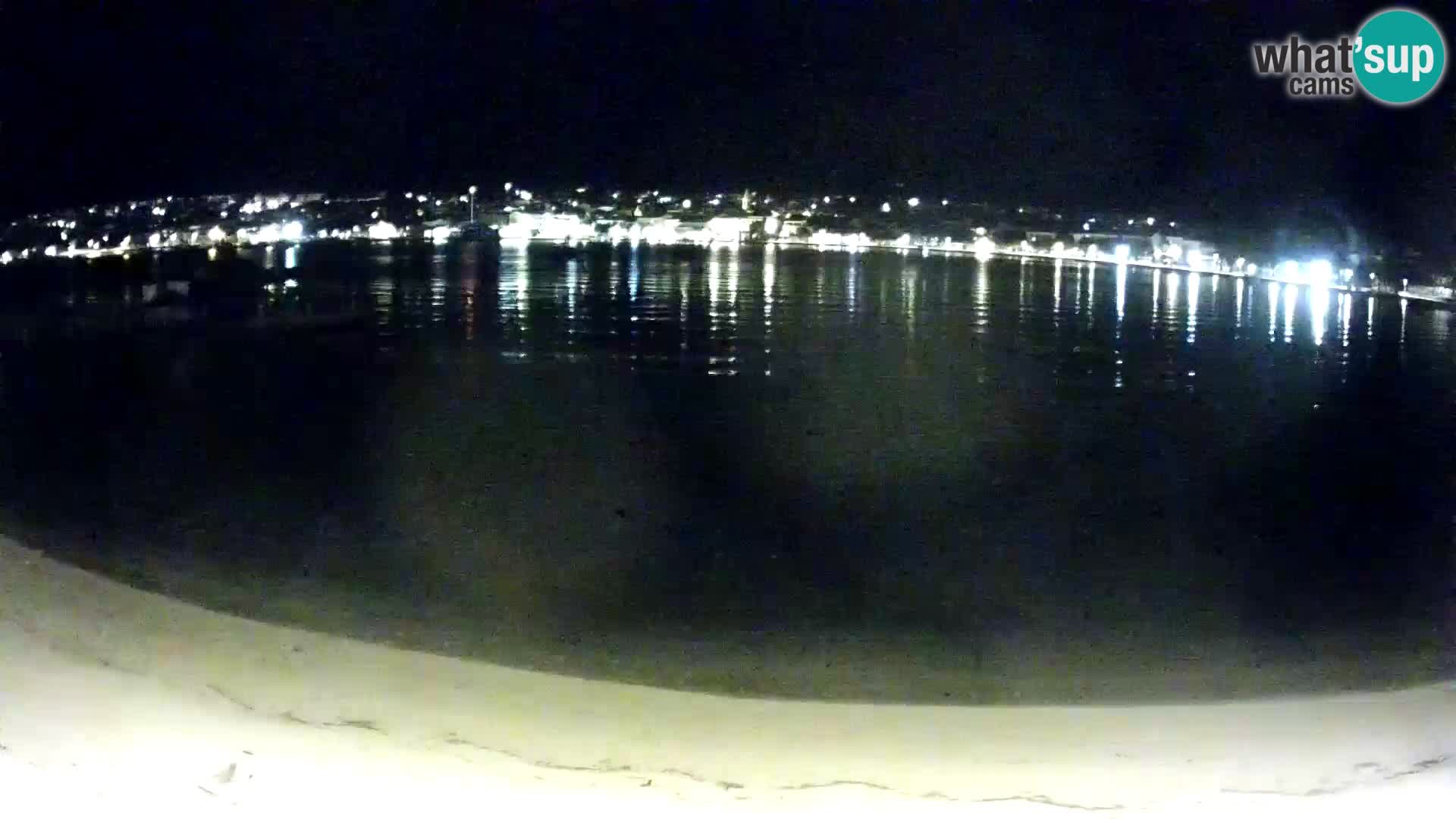 Novalja en vivo – playa de la ciudad