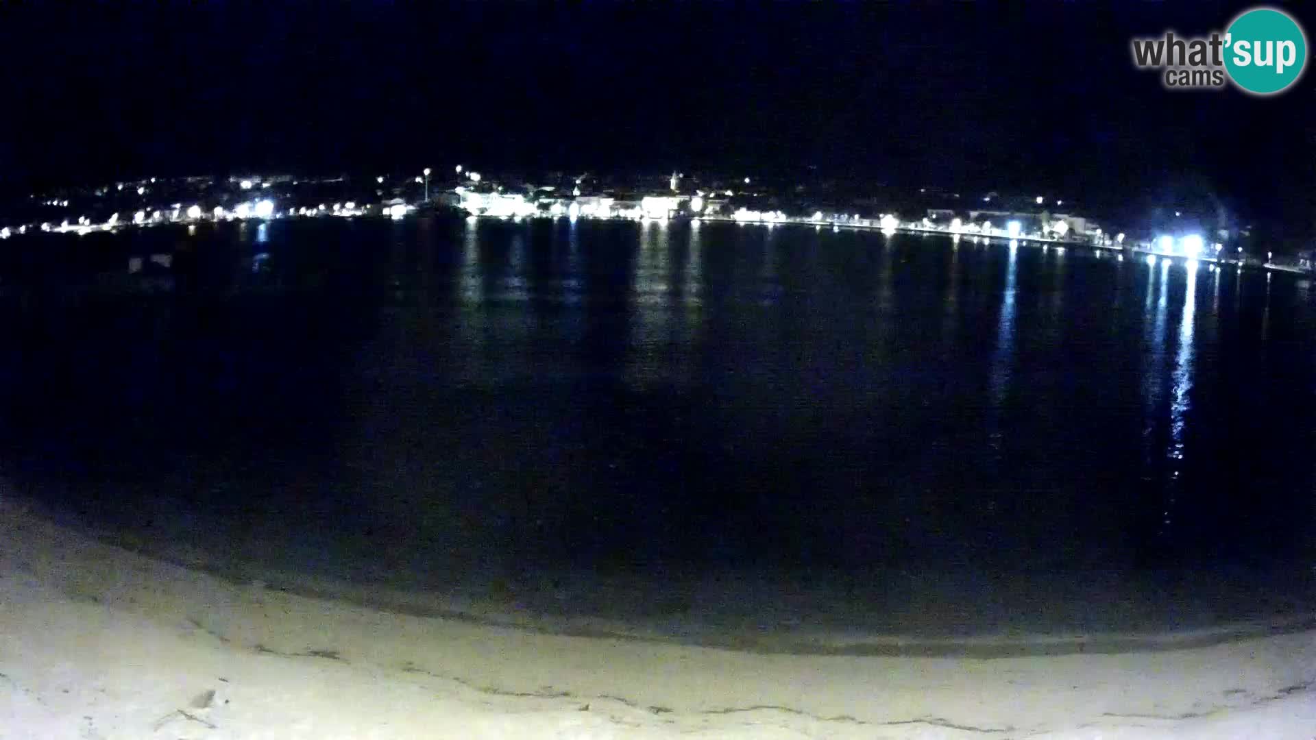 Novalja en vivo – playa de la ciudad