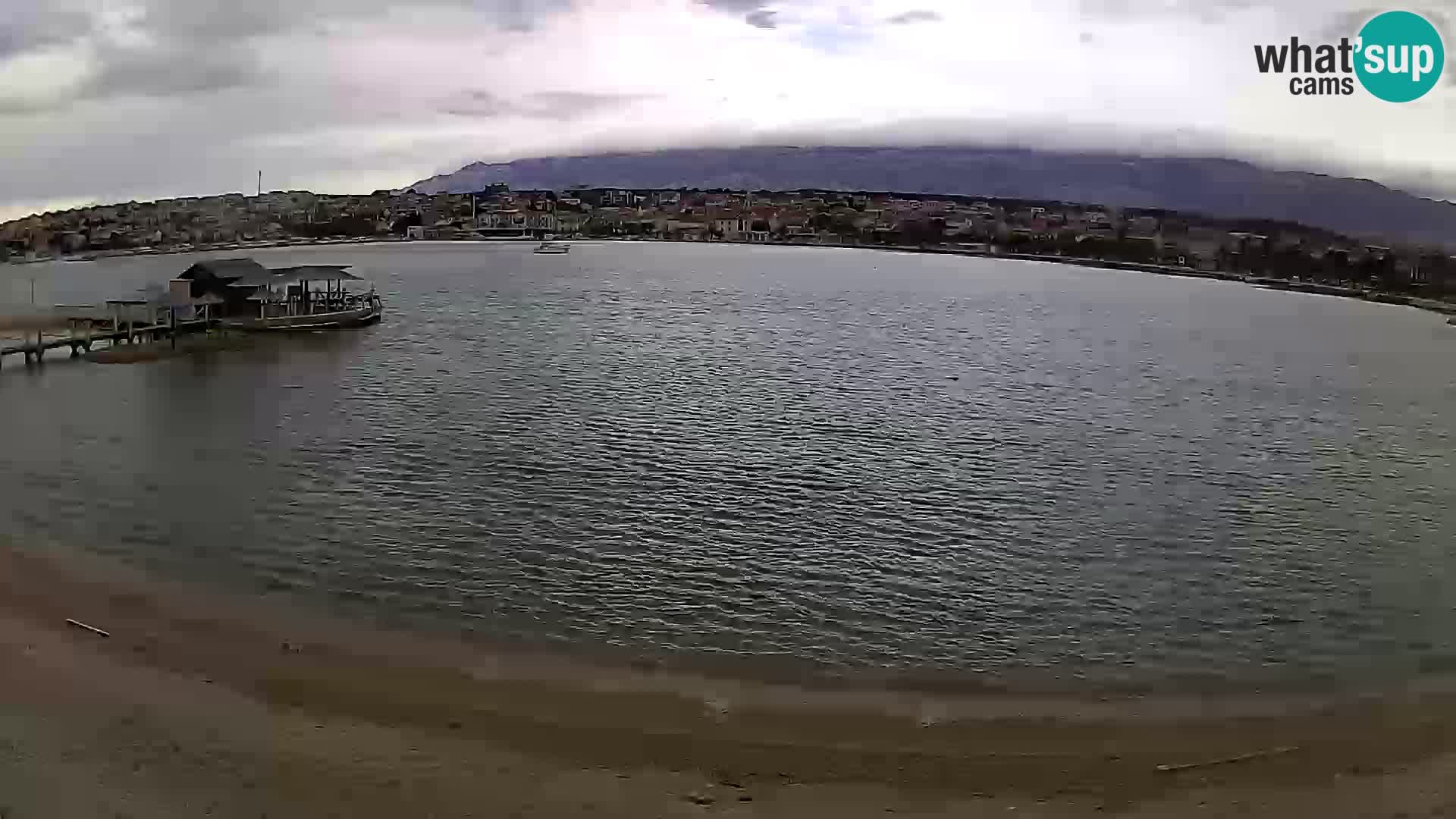 Novalja en vivo – playa de la ciudad