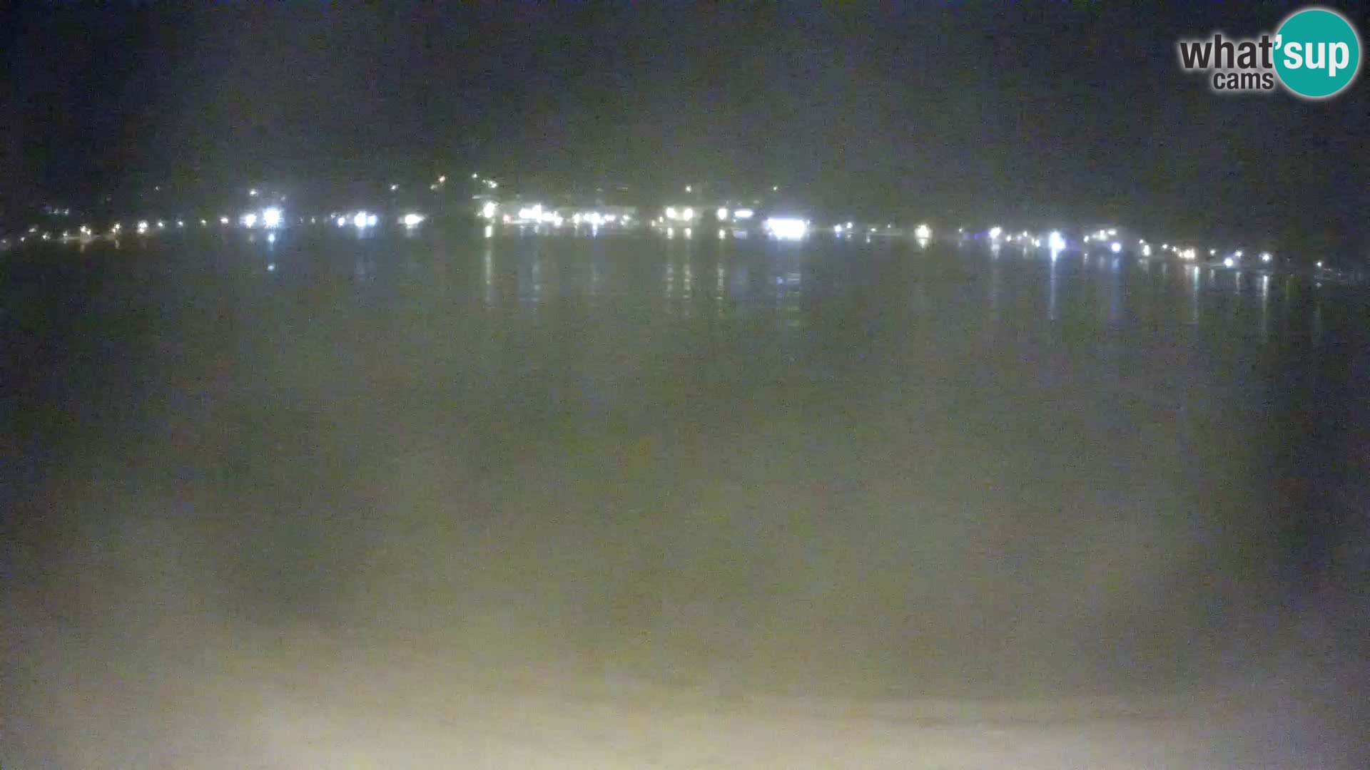 Novalja en vivo – playa de la ciudad