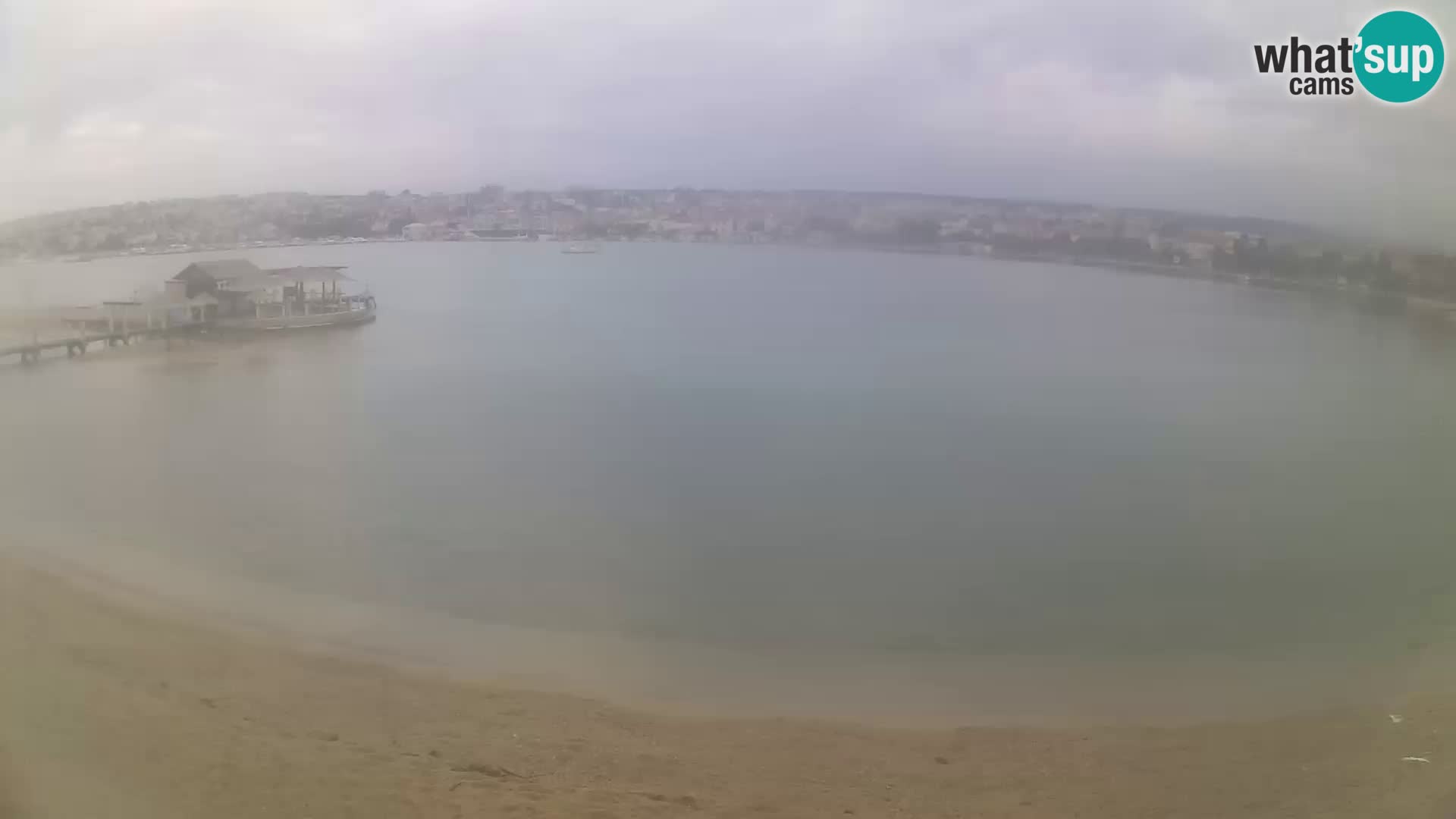 Novalja en vivo – playa de la ciudad