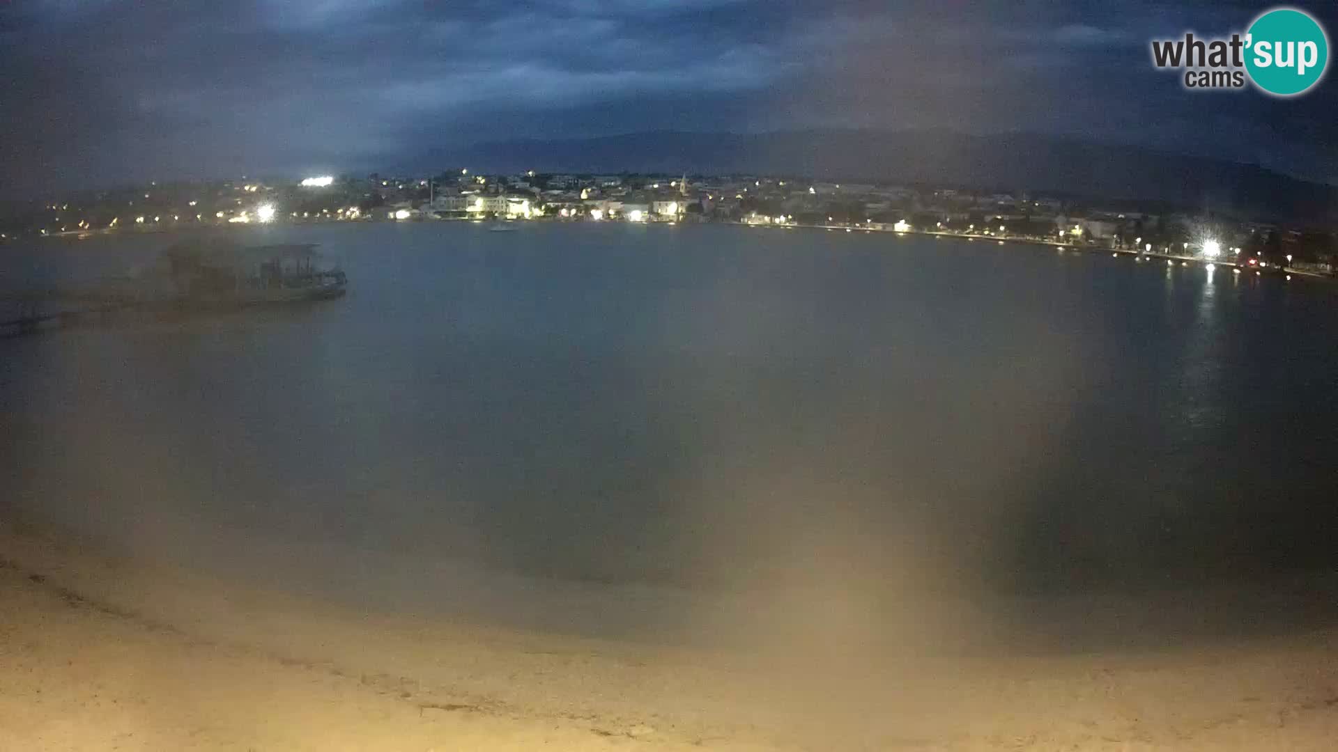 Novalja en vivo – playa de la ciudad