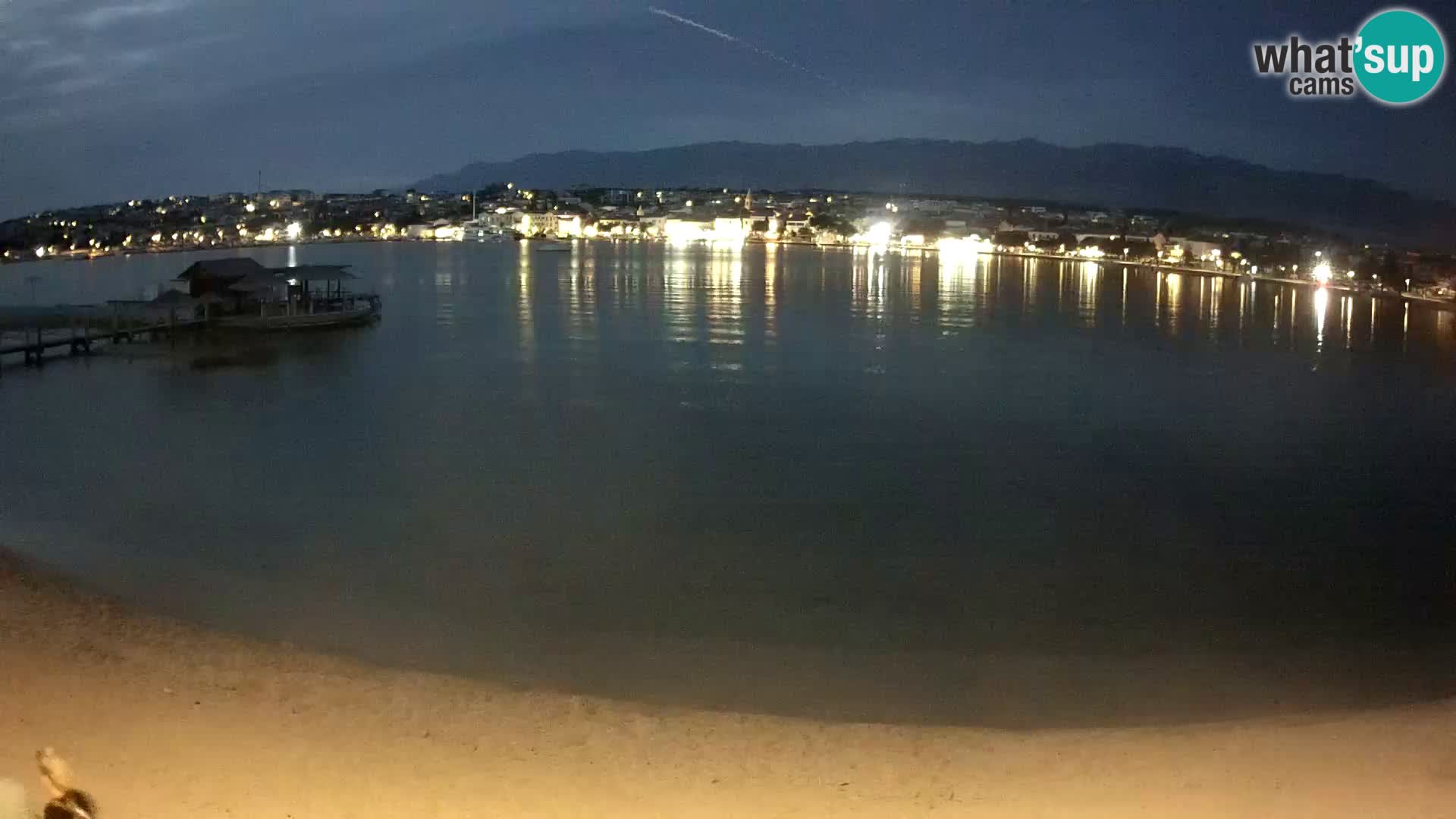 Novalja en vivo – playa de la ciudad