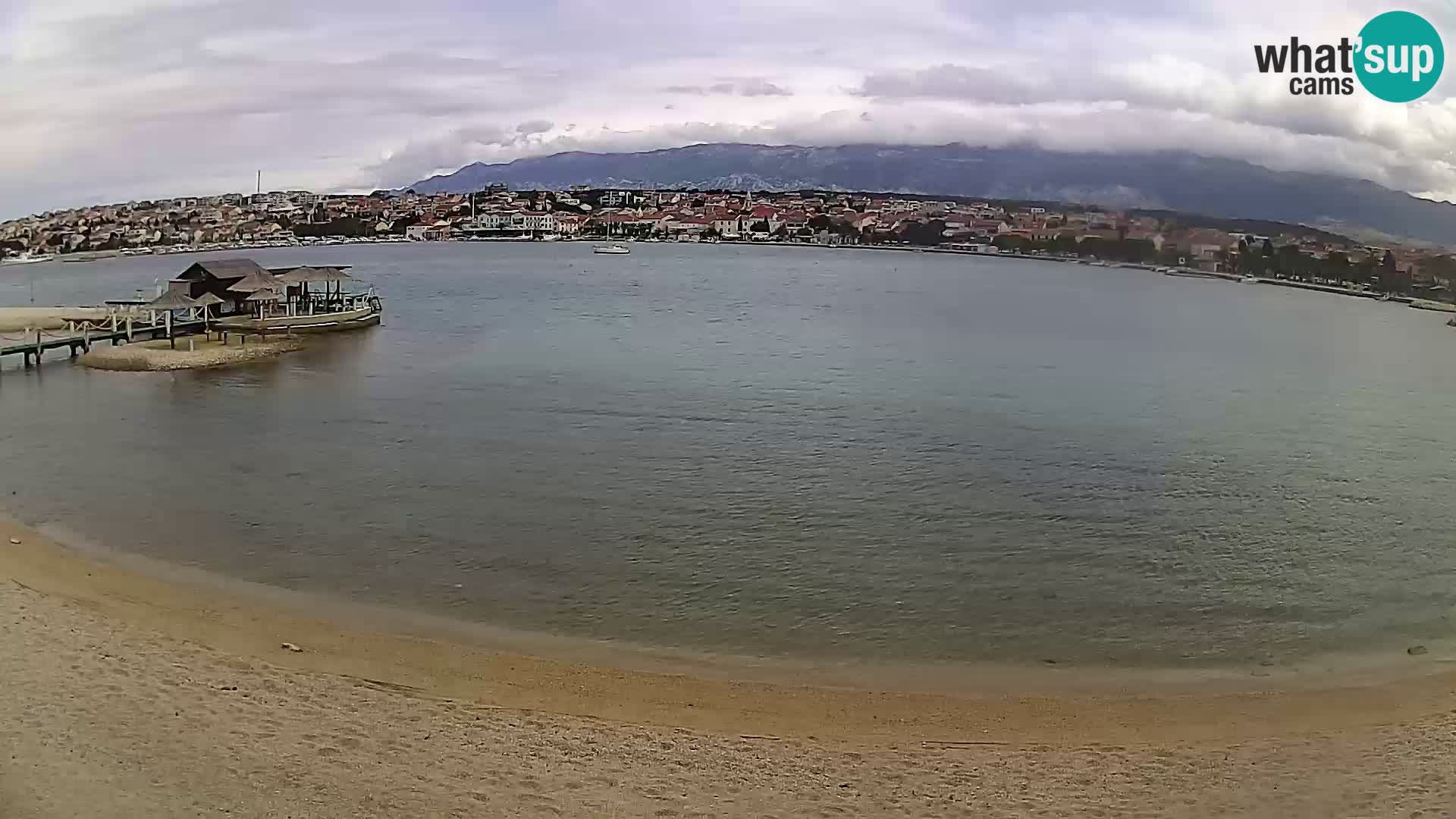 Novalja en vivo – playa de la ciudad