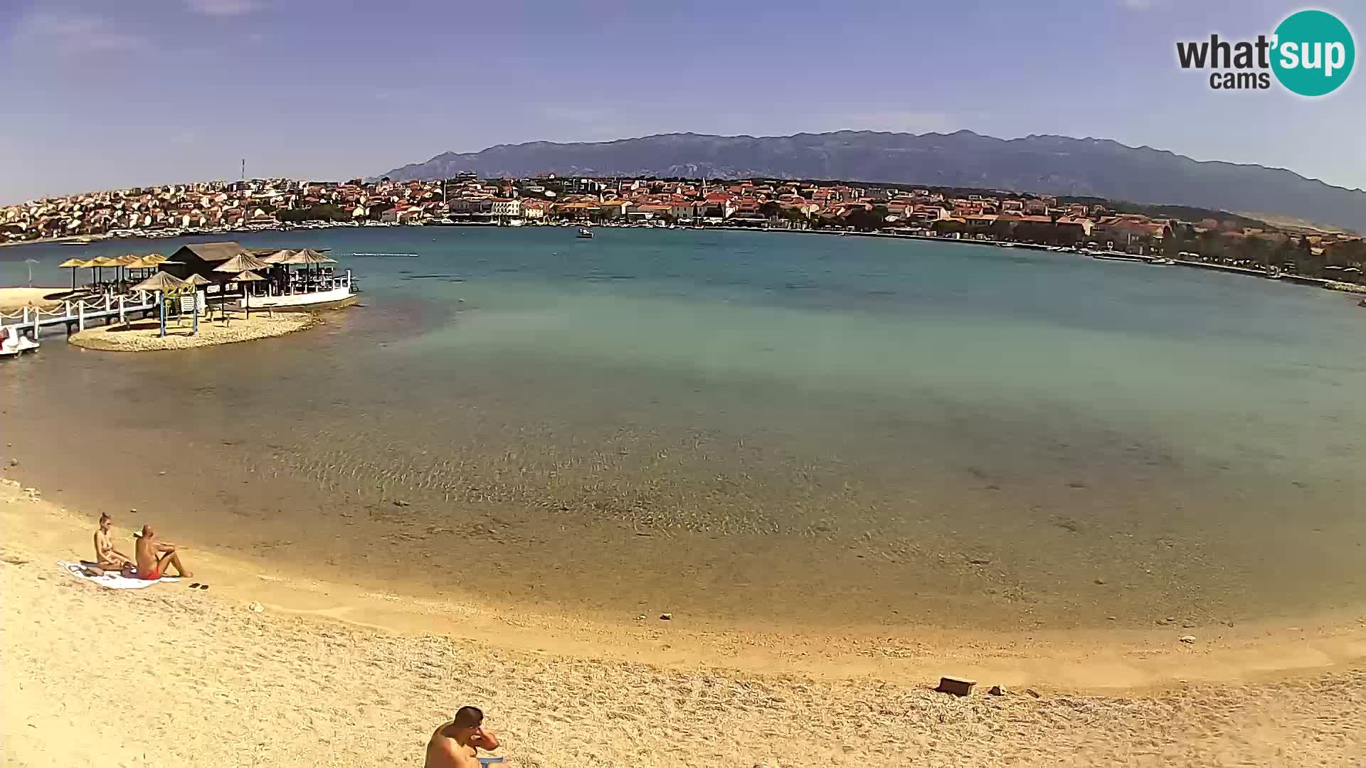 Novalja en vivo – playa de la ciudad