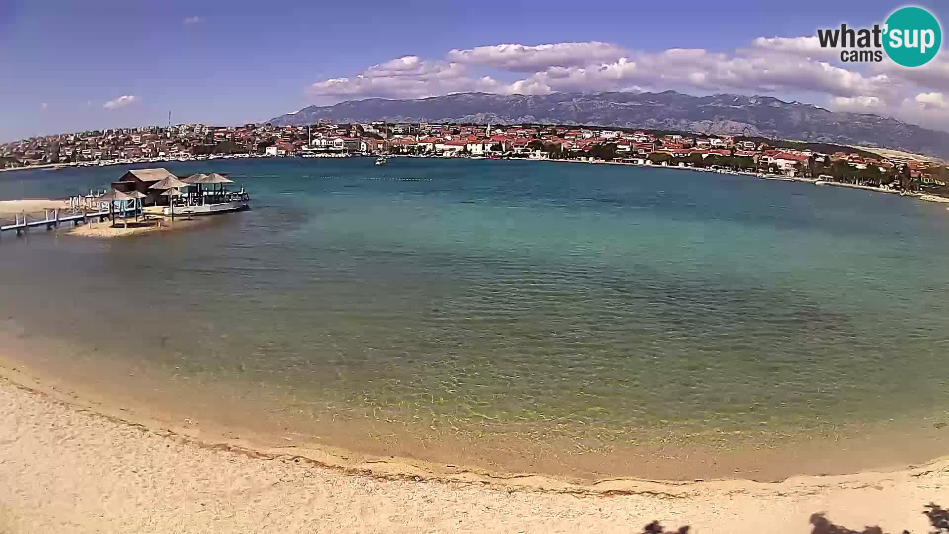 Novalja en vivo – playa de la ciudad
