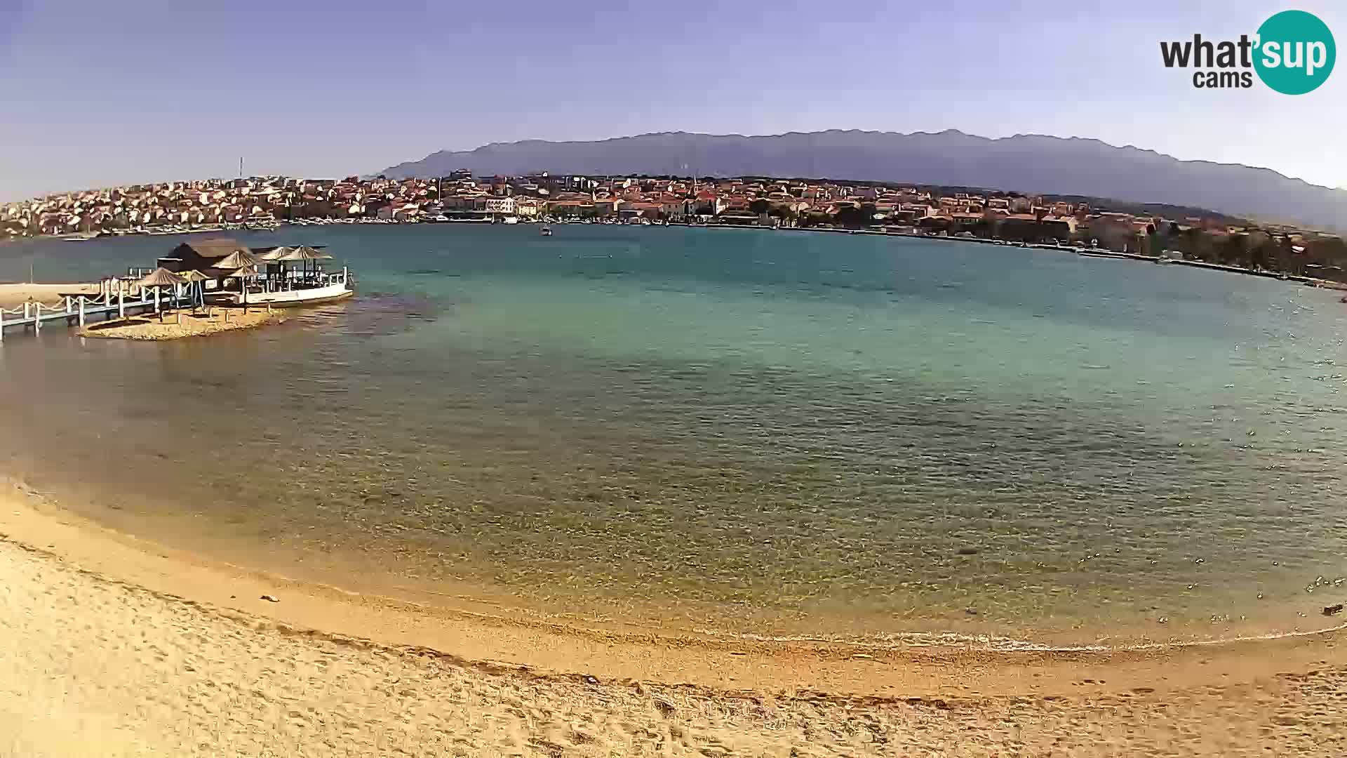 Novalja en vivo – playa de la ciudad