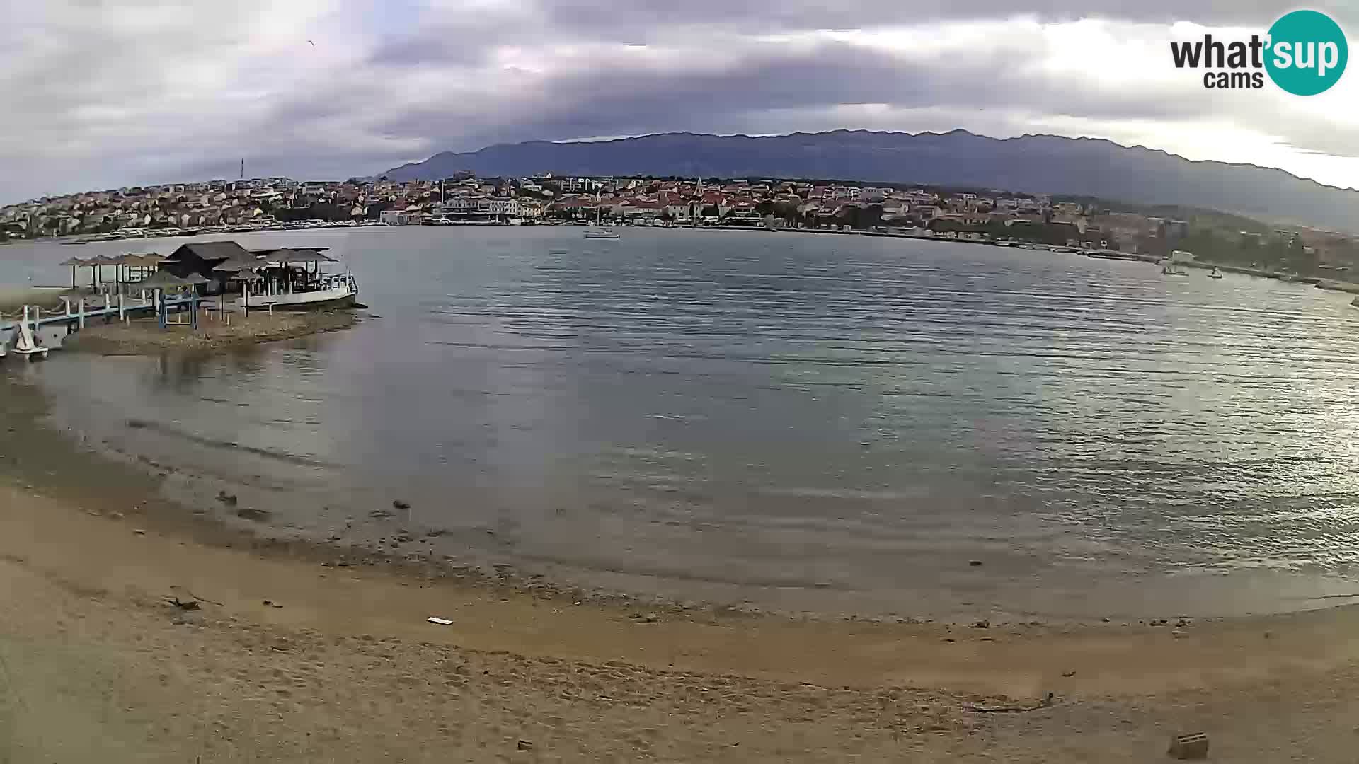 Novalja livecam – plage de la ville