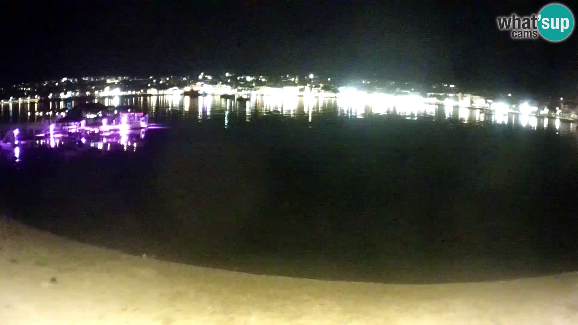 Live webcam Novalja – The Town beach