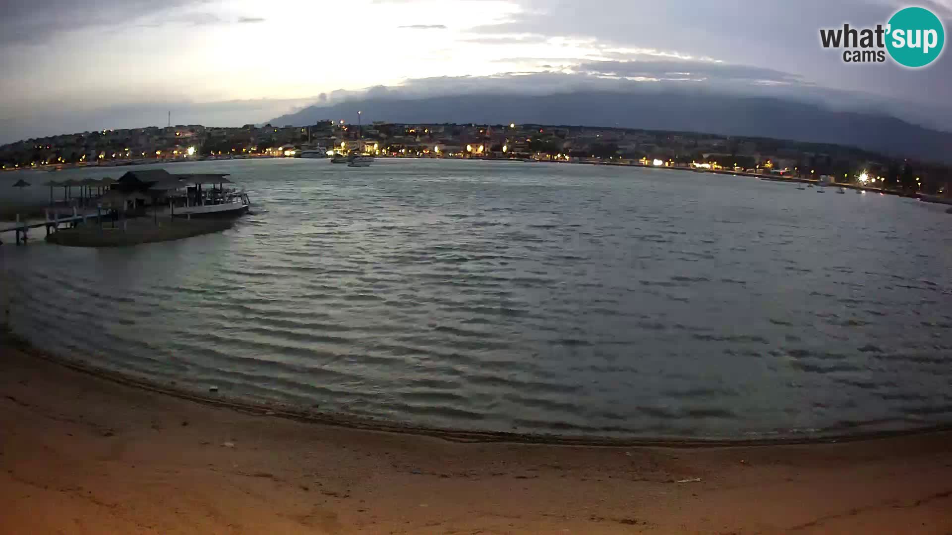 Novalja livecam – plage de la ville