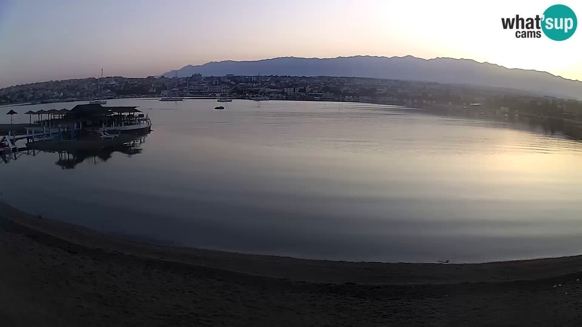Live webcam Novalja – The Town beach