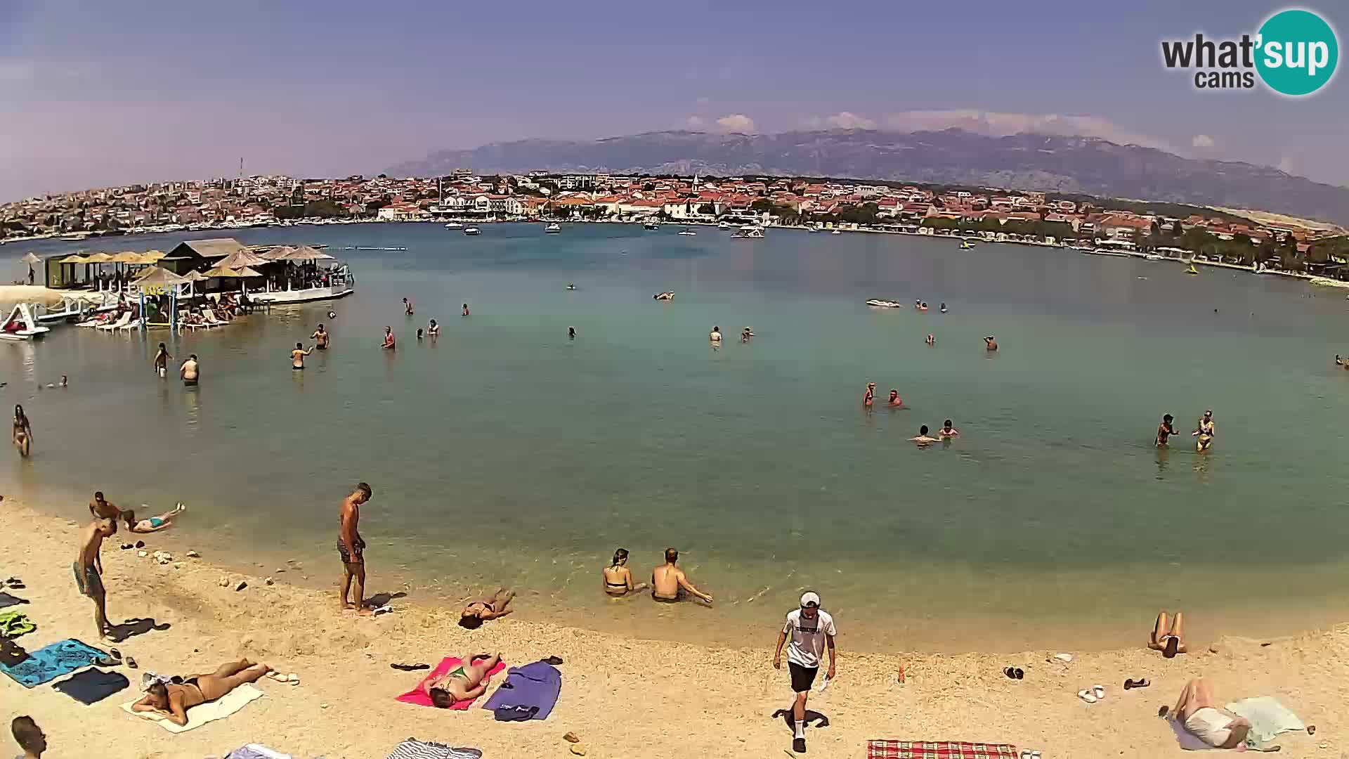 Novalja en vivo – playa de la ciudad