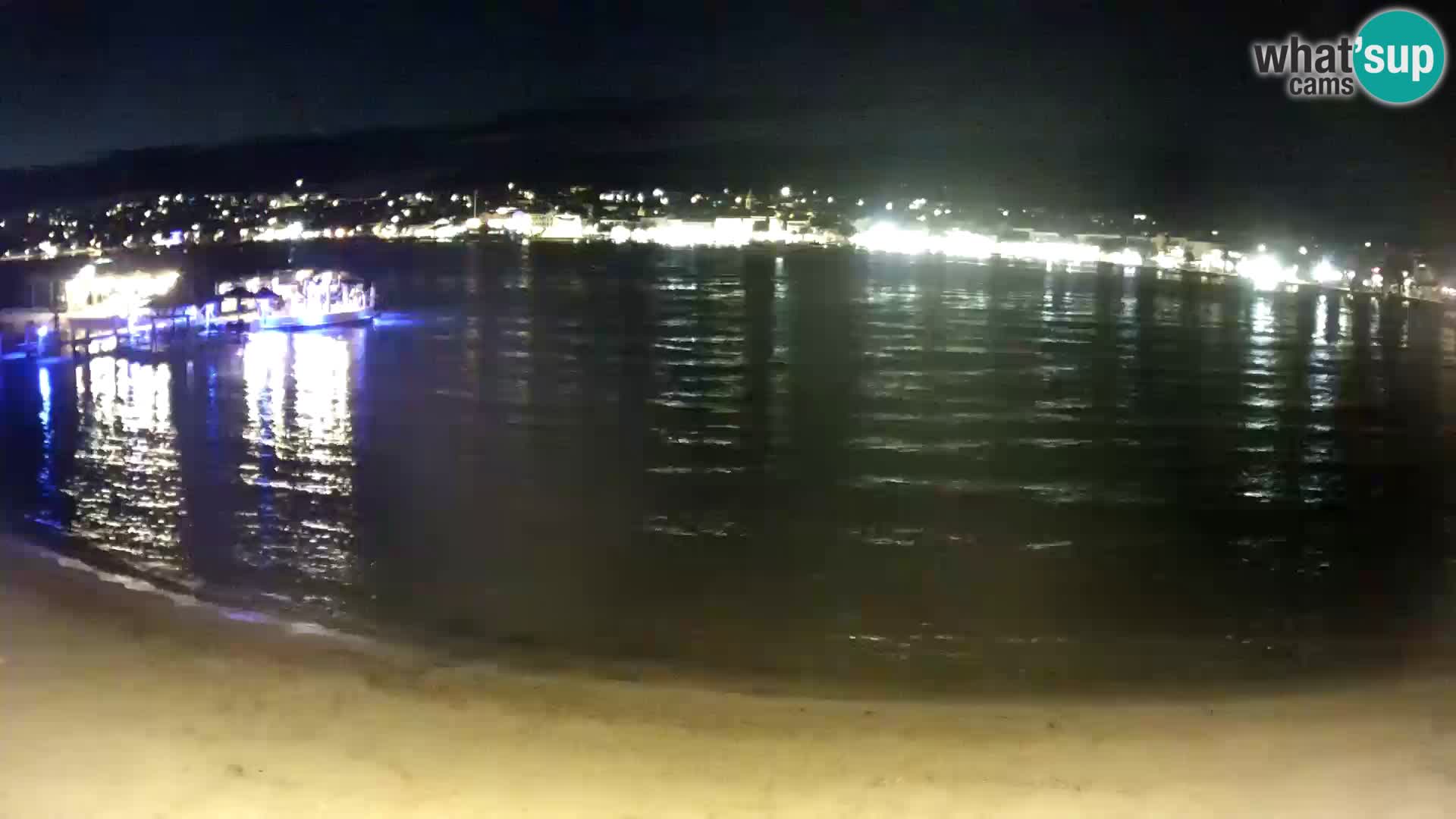 Novalja en vivo – playa de la ciudad