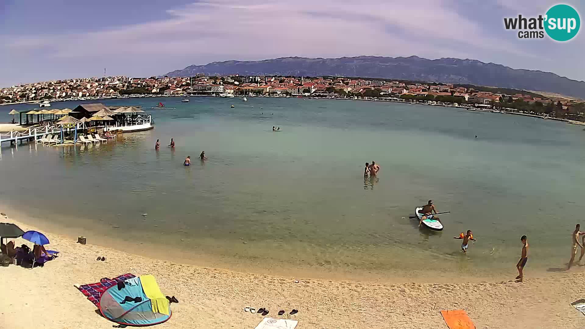 Novalja en vivo – playa de la ciudad