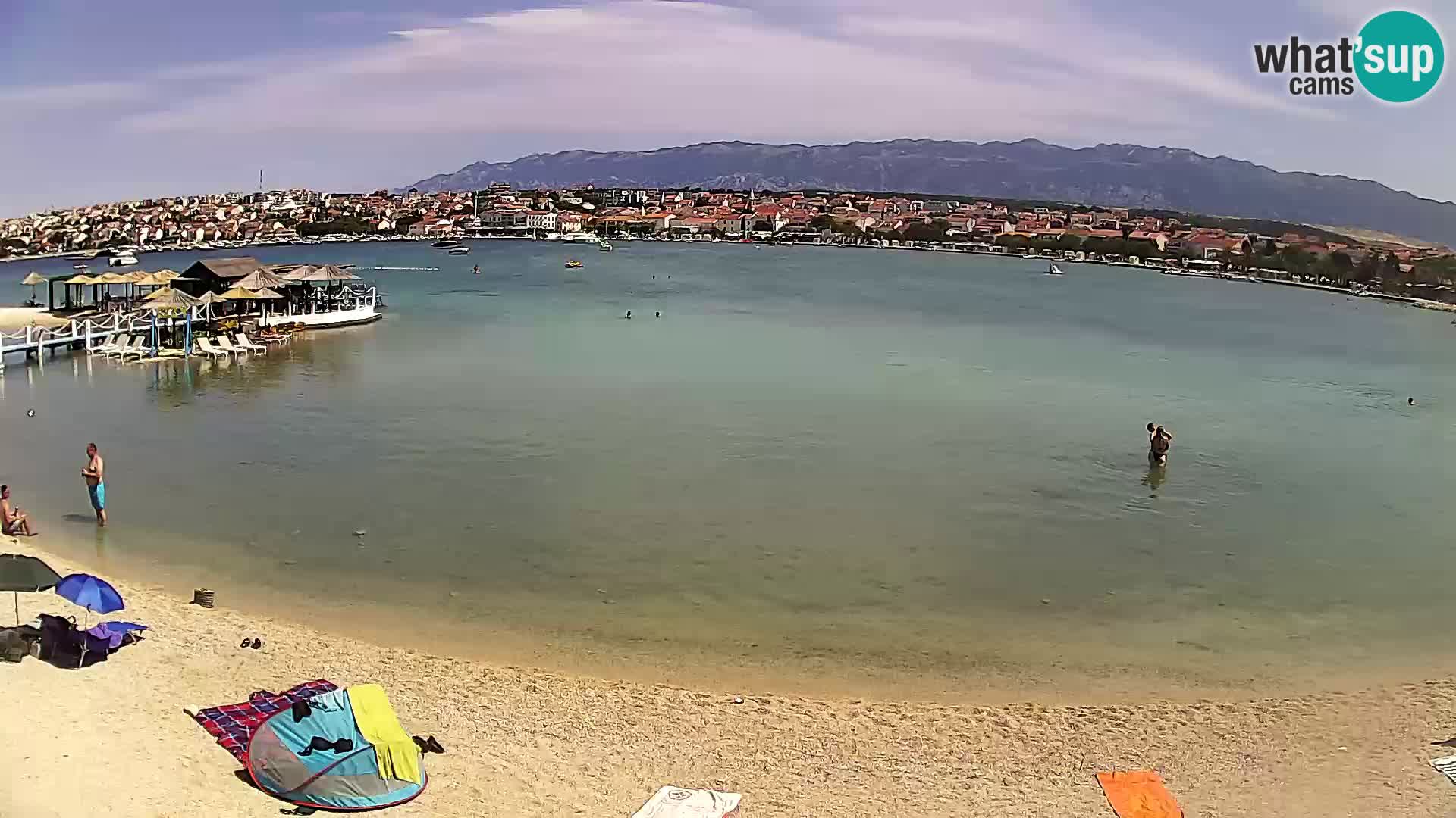 Novalja en vivo – playa de la ciudad